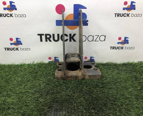 A9303100409 Кронштейн усилителя переднего бампера для Mercedes-Benz Actros MP2 (с 2002 по 2008)