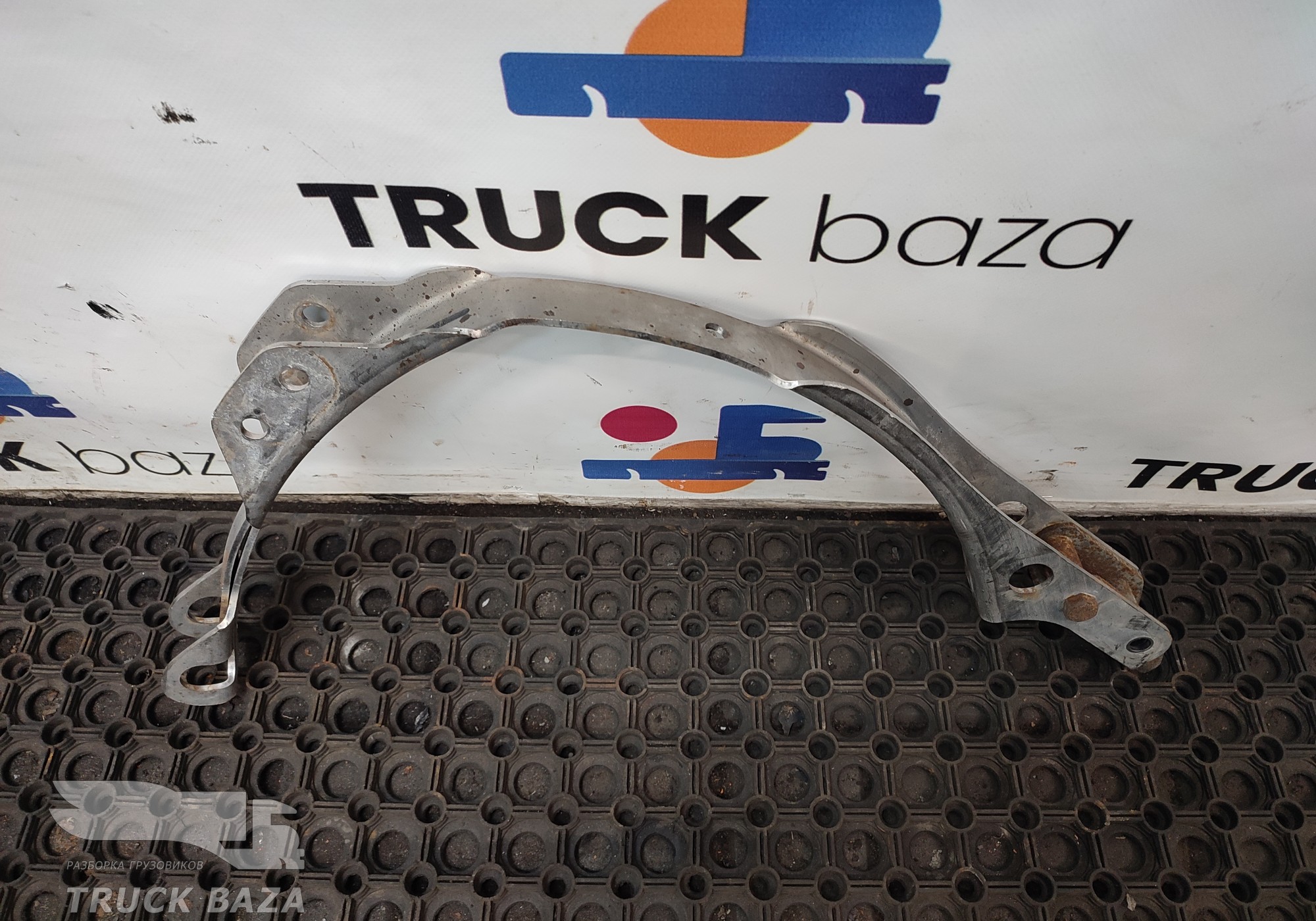 2273998 Хомут глушителя