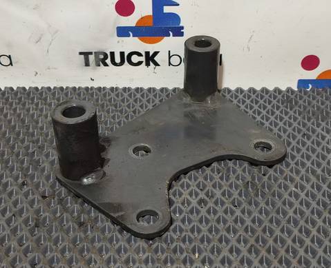 2404354 Кронштейн замка кабины правый для Scania