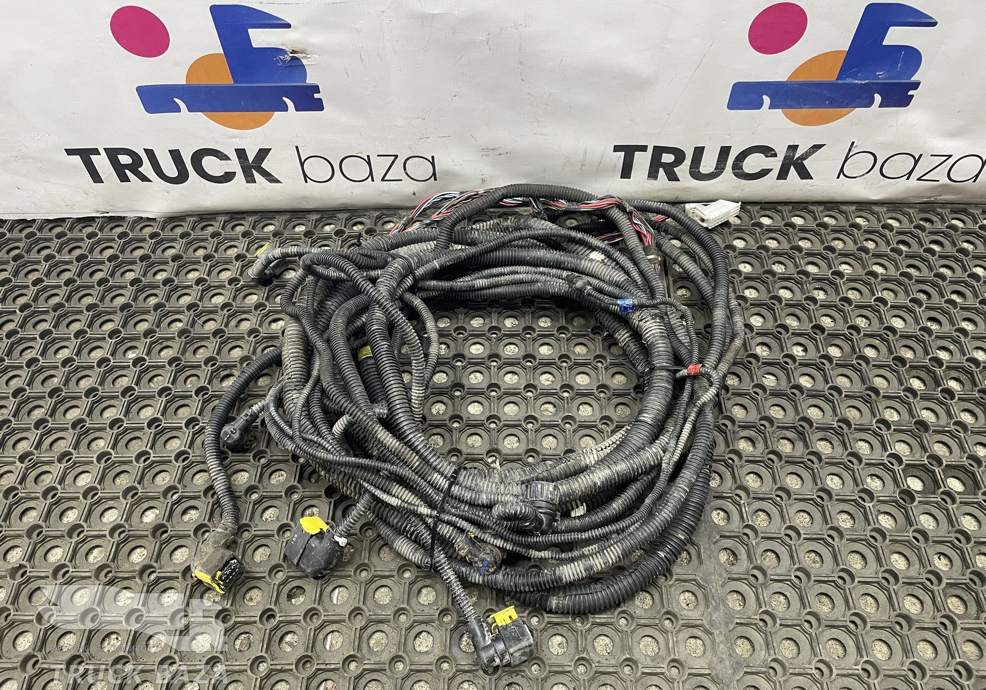 YZ961877090124 Проводка EBS шасси для Sinotruk Sitrak C7H