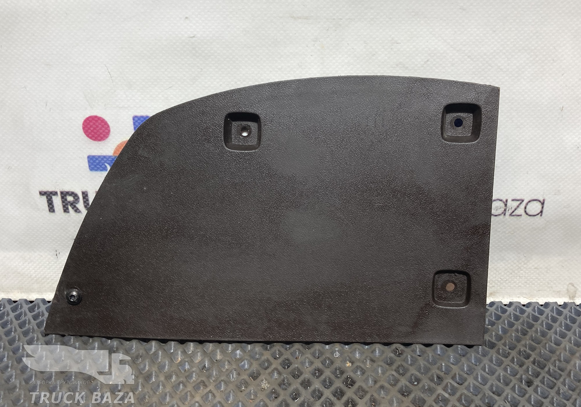 549015325174 Обшивка салона правая для КАМАЗ 54901