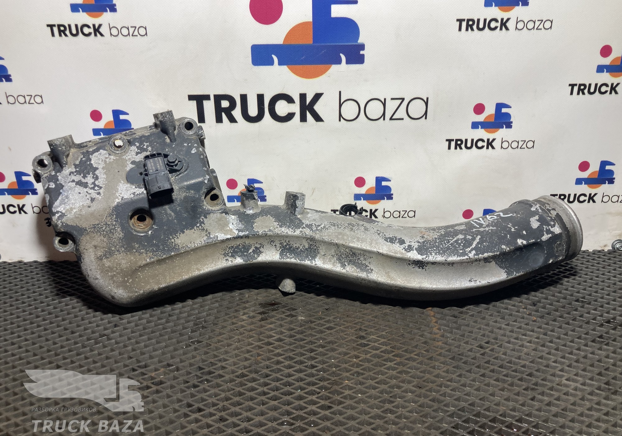 504074695 Коллектор впускной для Iveco EuroTech