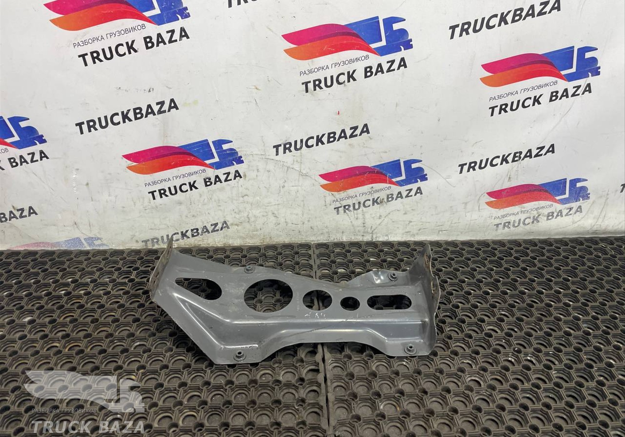 A9605202473 Кронштейн переднего крыла левый для Mercedes-Benz Actros New Actros MP4 (с 2011)