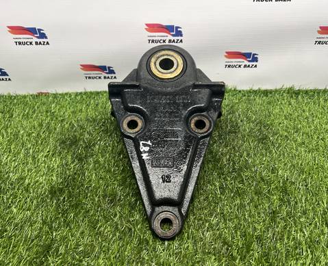 81413013301 Кронштейн передней рессоры для Man TGA