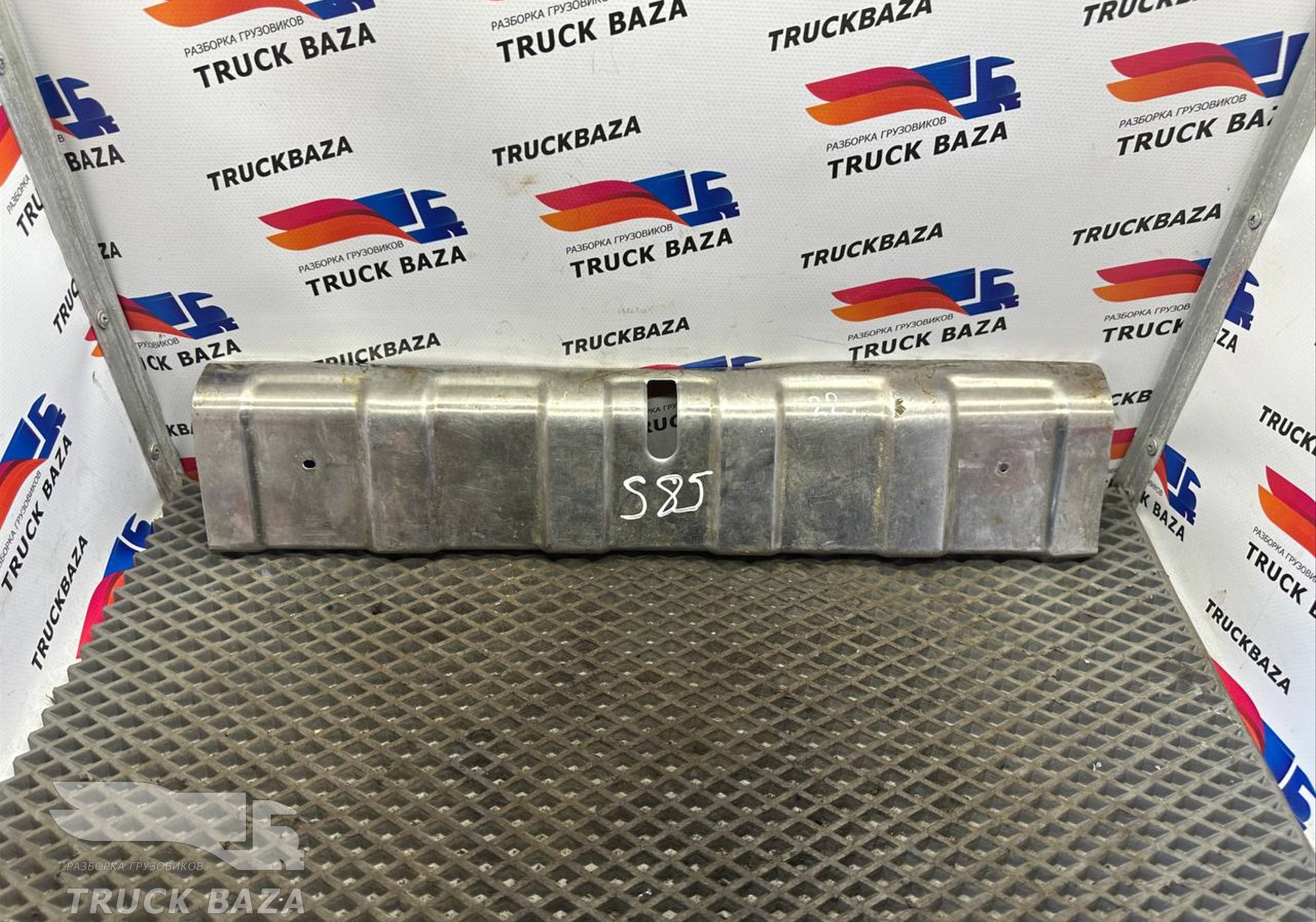 1761693 Накладка инструментального ящика для Scania 5-series R (с 2004 по 2016)
