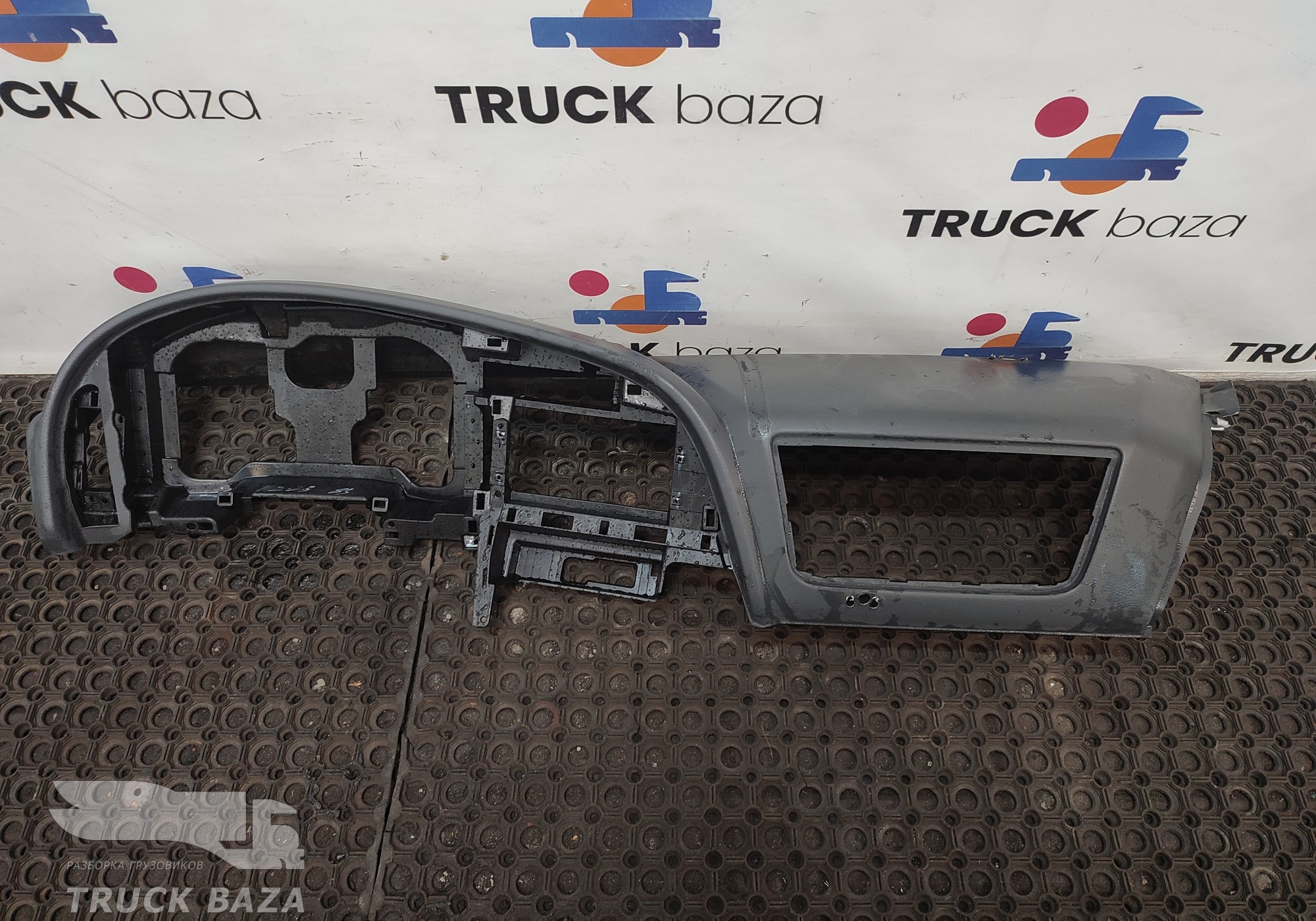 812W617010216 Передняя панель салона для Sinotruk Sitrak C7H