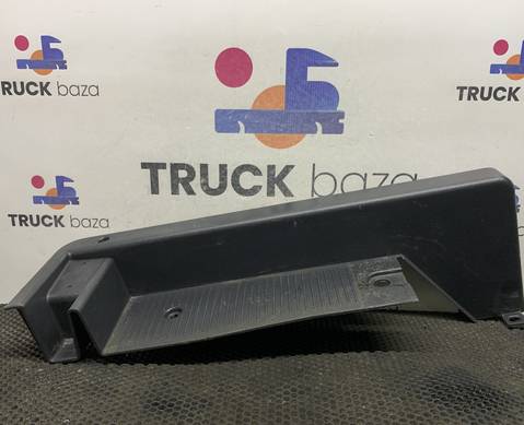 504093068 Накладка порога правая для Iveco Stralis I (с 2002)