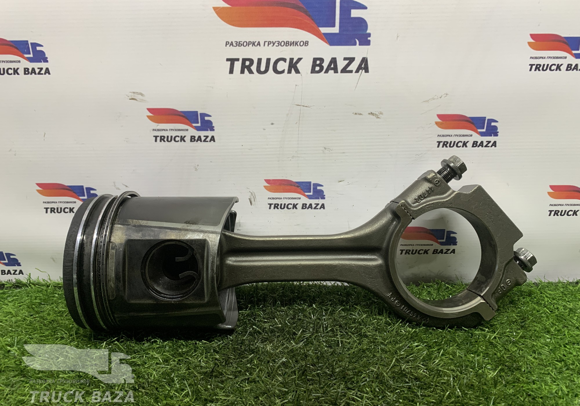 A4570301737 Поршень с шатуном