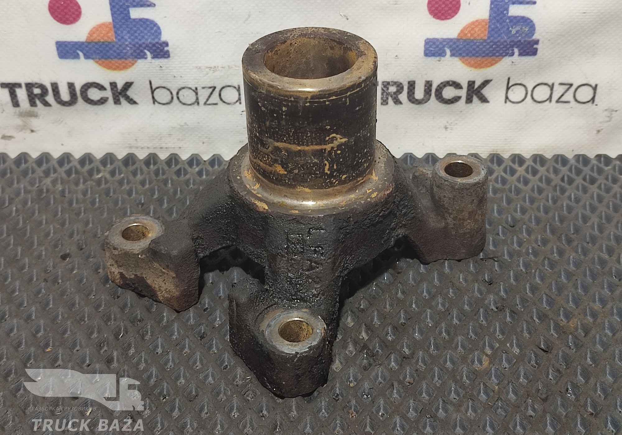 1650307 Кронштейн привода вискомуфты для Daf XF105 (с 2005)