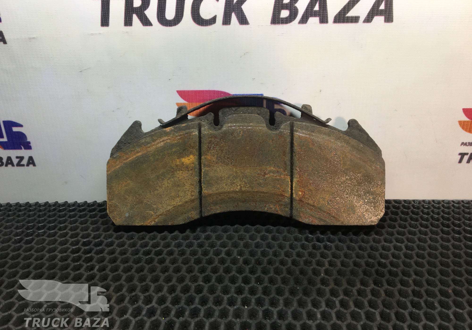 K046771K50 Колодки тормозные для Iveco