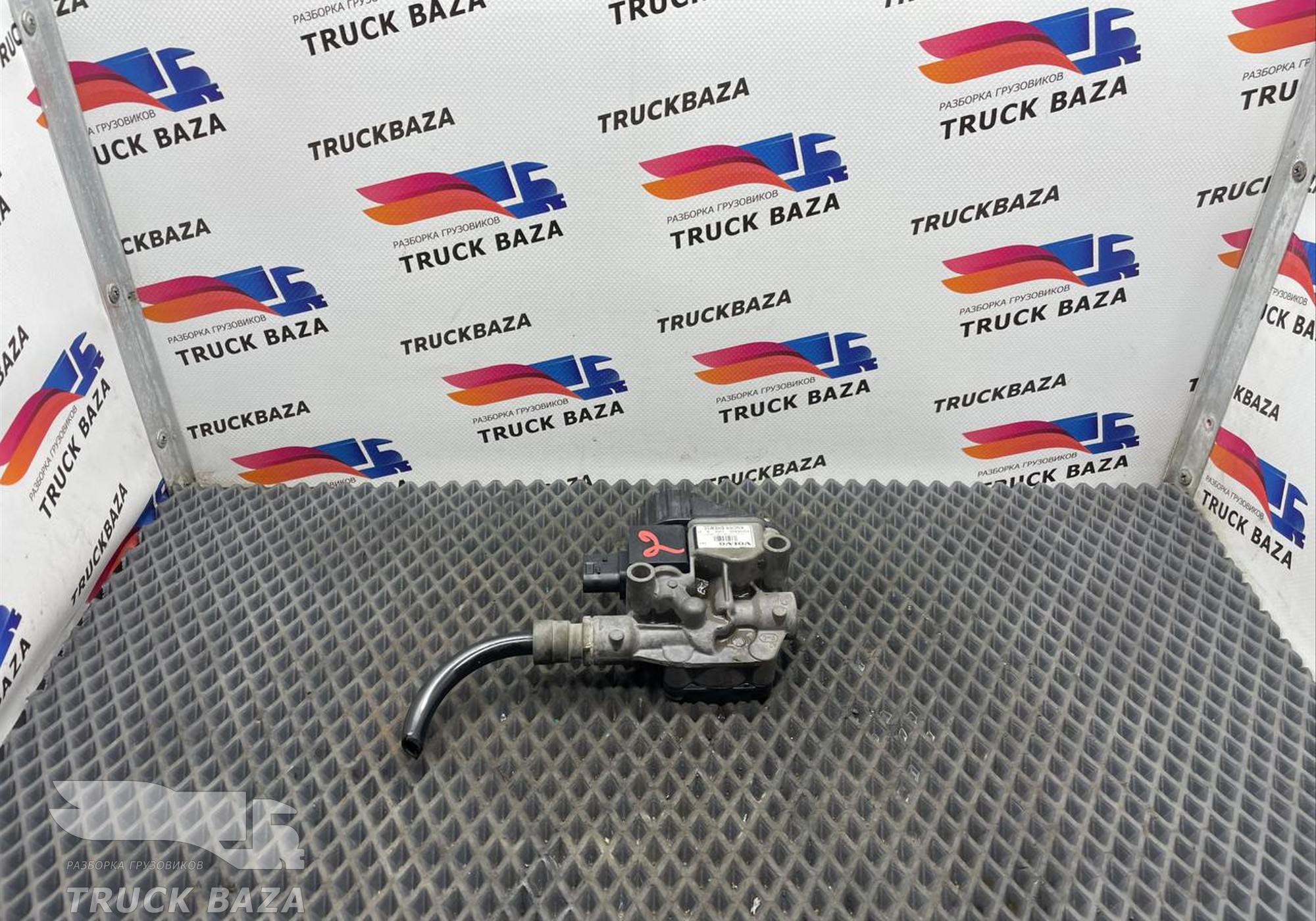 21327360 Кран ABS для Volvo FH FH4 (с 2012 по 2021)