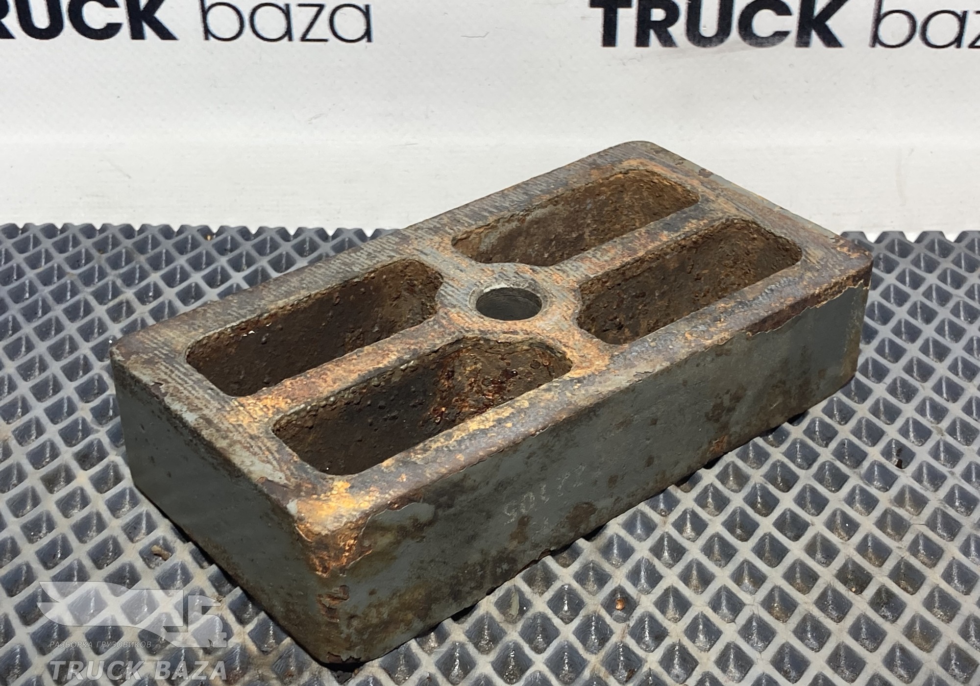 WG9925522105 Проставка рессоры для Sinotruk Sitrak C7H