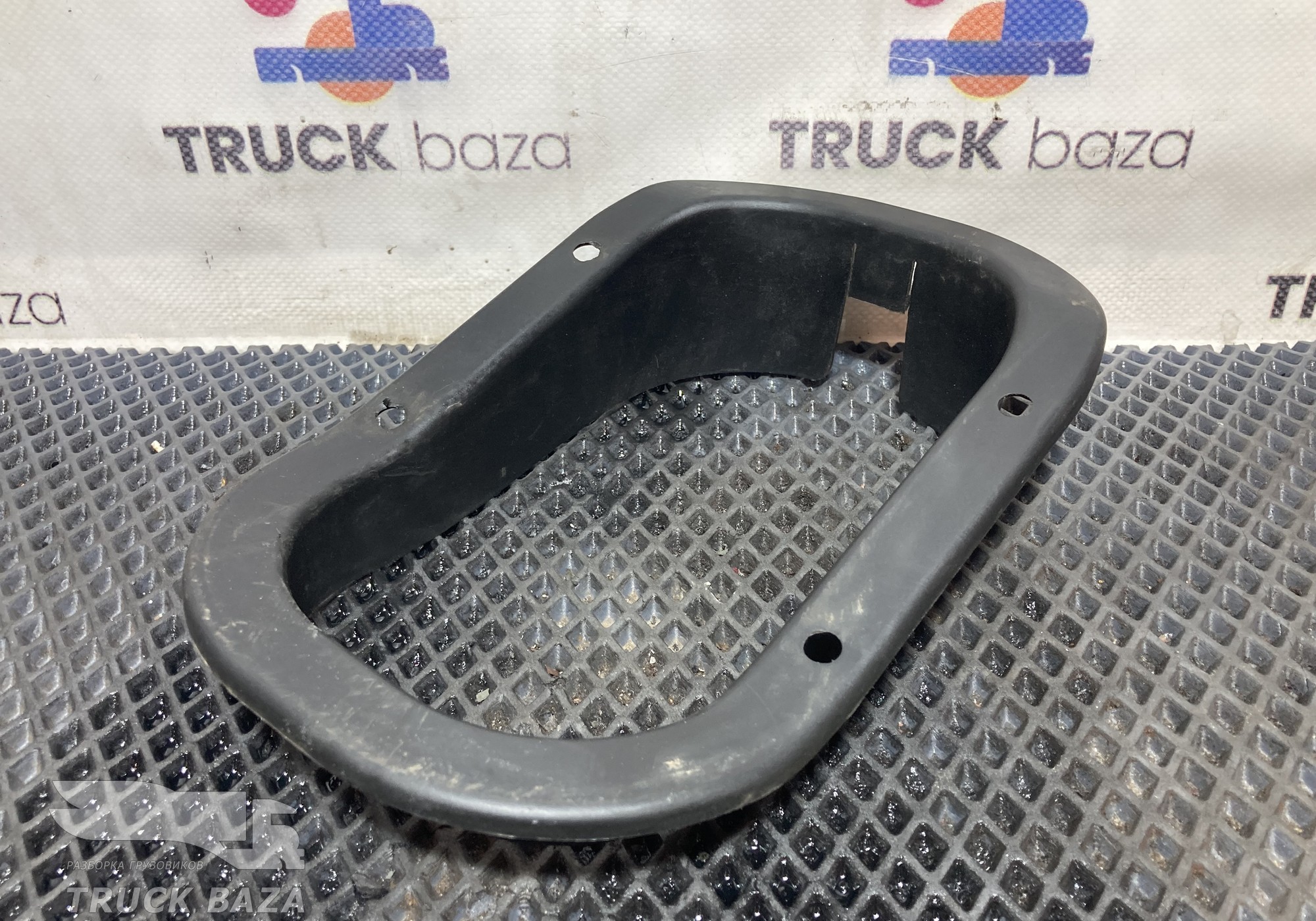 81964010171 Кожух пыльника нижний