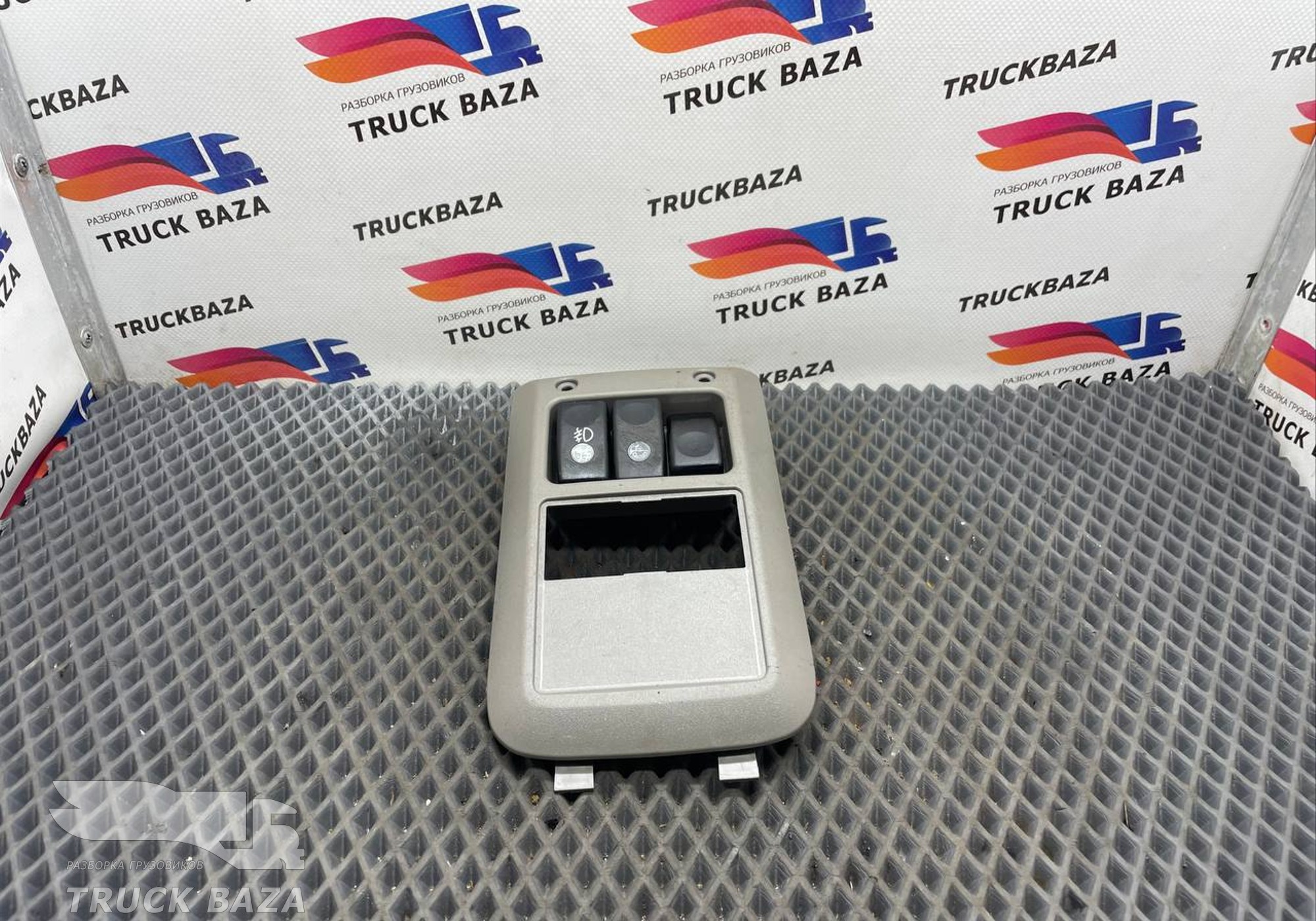 1822007 Корпус кнопок для Daf XF105 (с 2005)