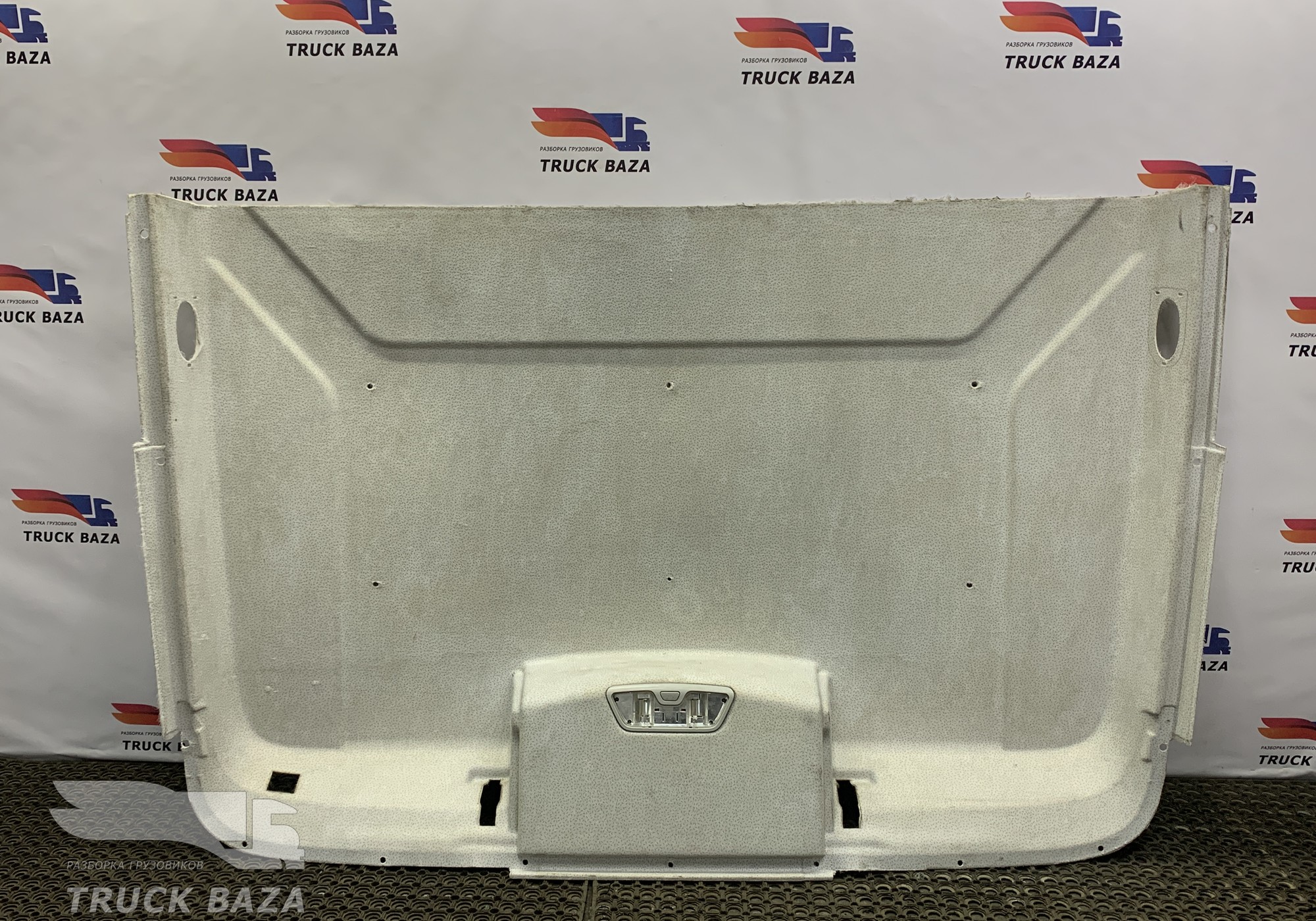 5702010B35 Обшивка потолка для Faw J6 (с 2007)