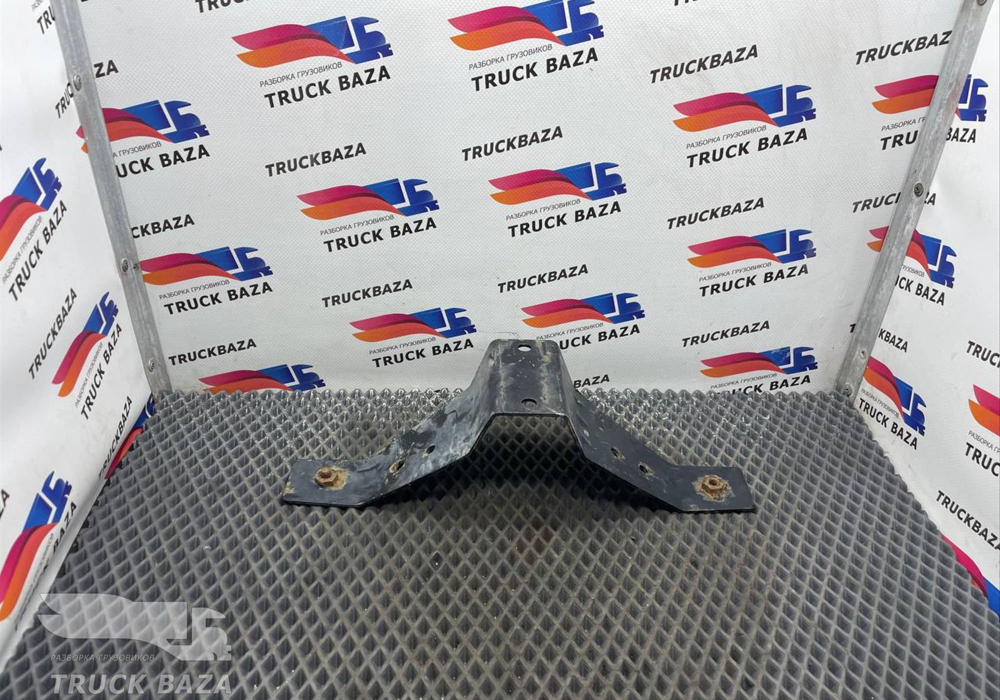 549018405191 Кронштейн подножки для КАМАЗ 54901