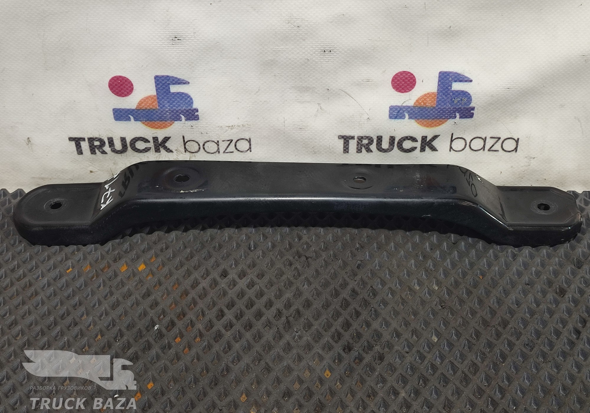 9605280541 Кронштейн воздухозаборника