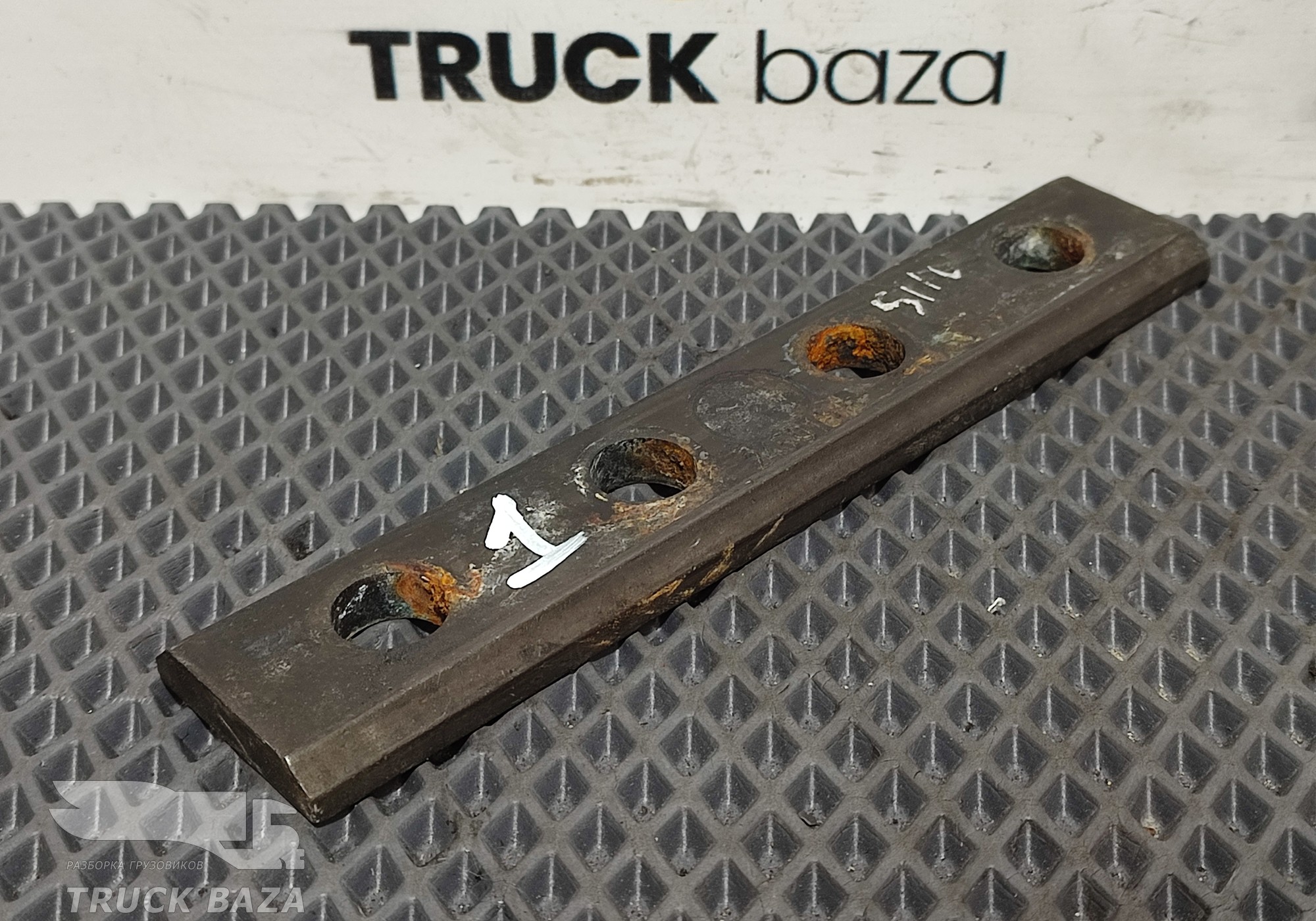 2450163 Проставка кронштейна газового оборудования для Scania 6-series R (с 2016)