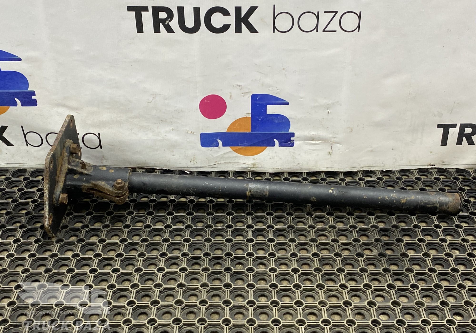 54108404151 Кронштейн крыла заднего для КАМАЗ 5490 (с 2013)