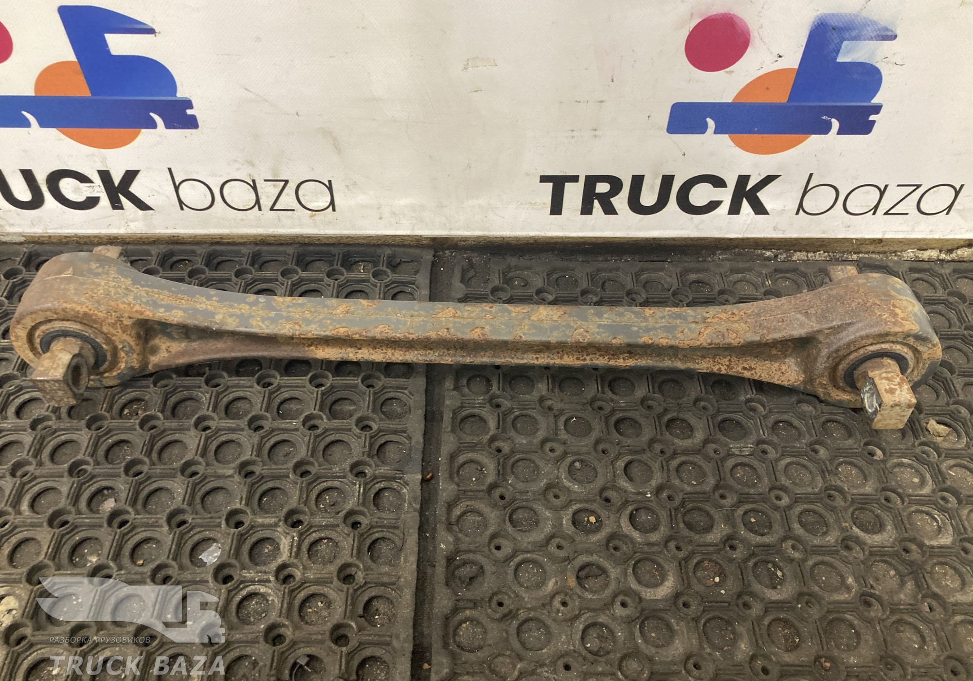 41272429 Тяга реактивная задняя для Iveco EuroTech