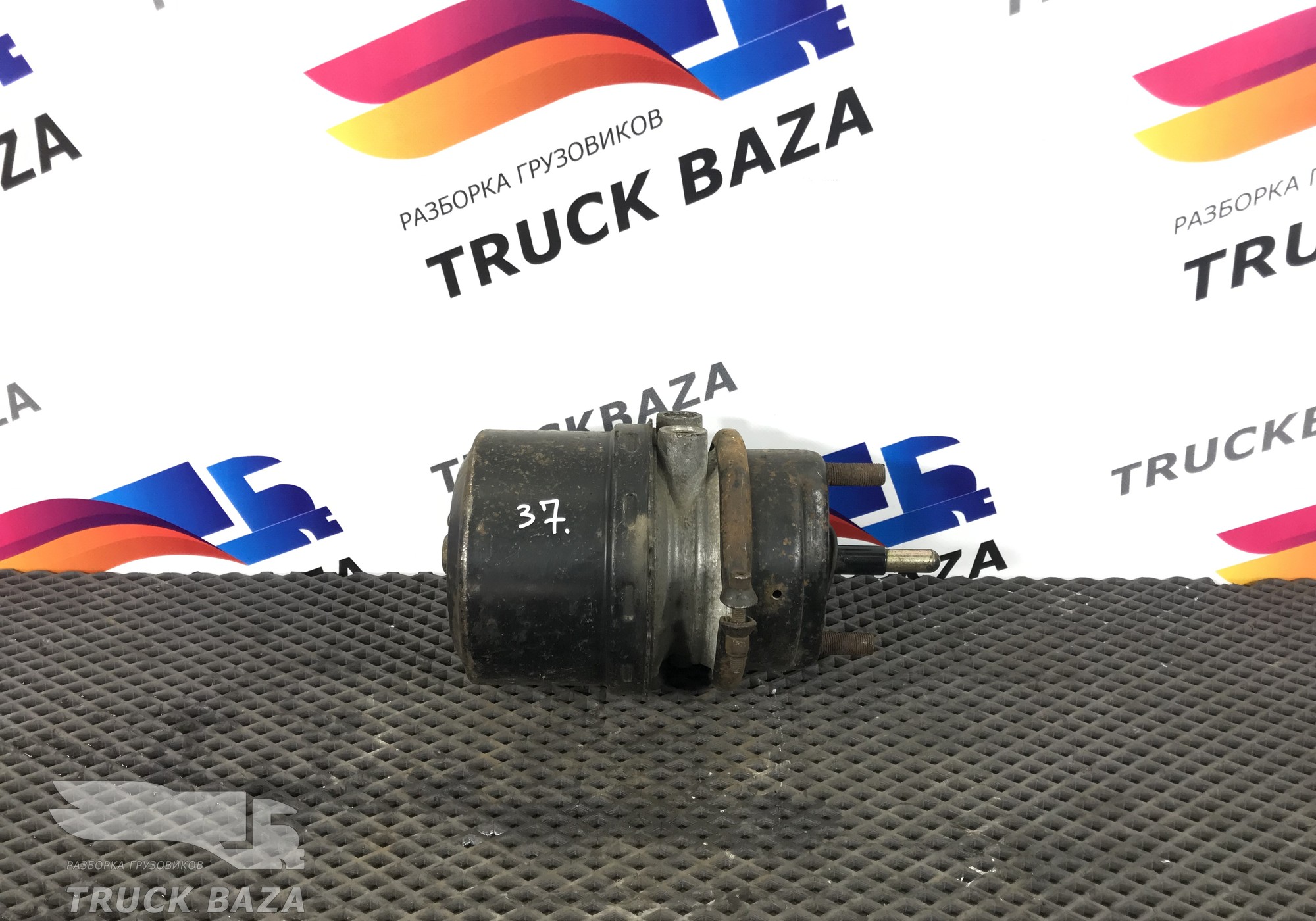 1686001 Энергоаккумулятор тормозной для Volvo FH 2 (с 2002 по 2008)