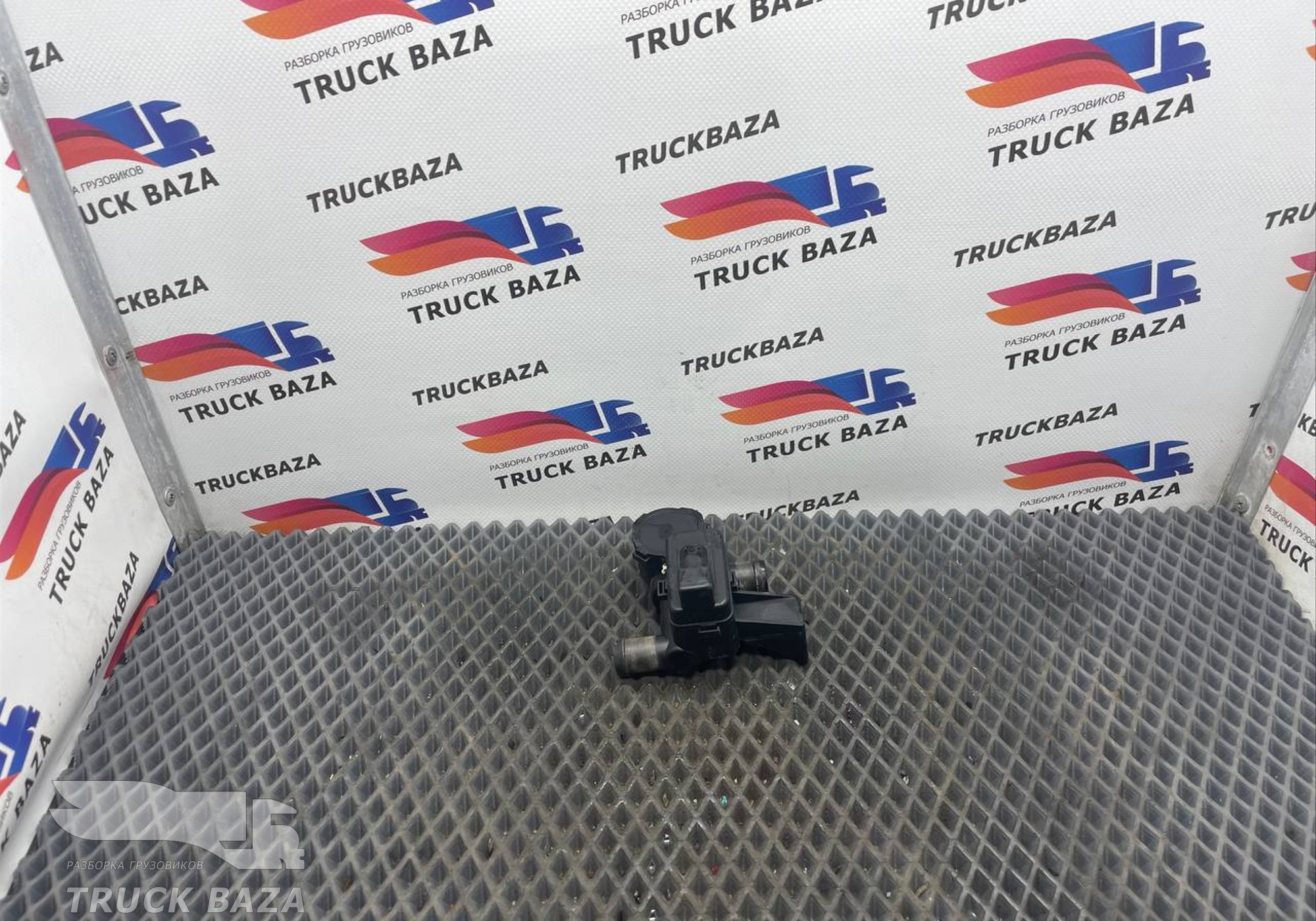 9608300084 Кран печки для Mercedes-Benz Actros New Actros MP4 (с 2011)