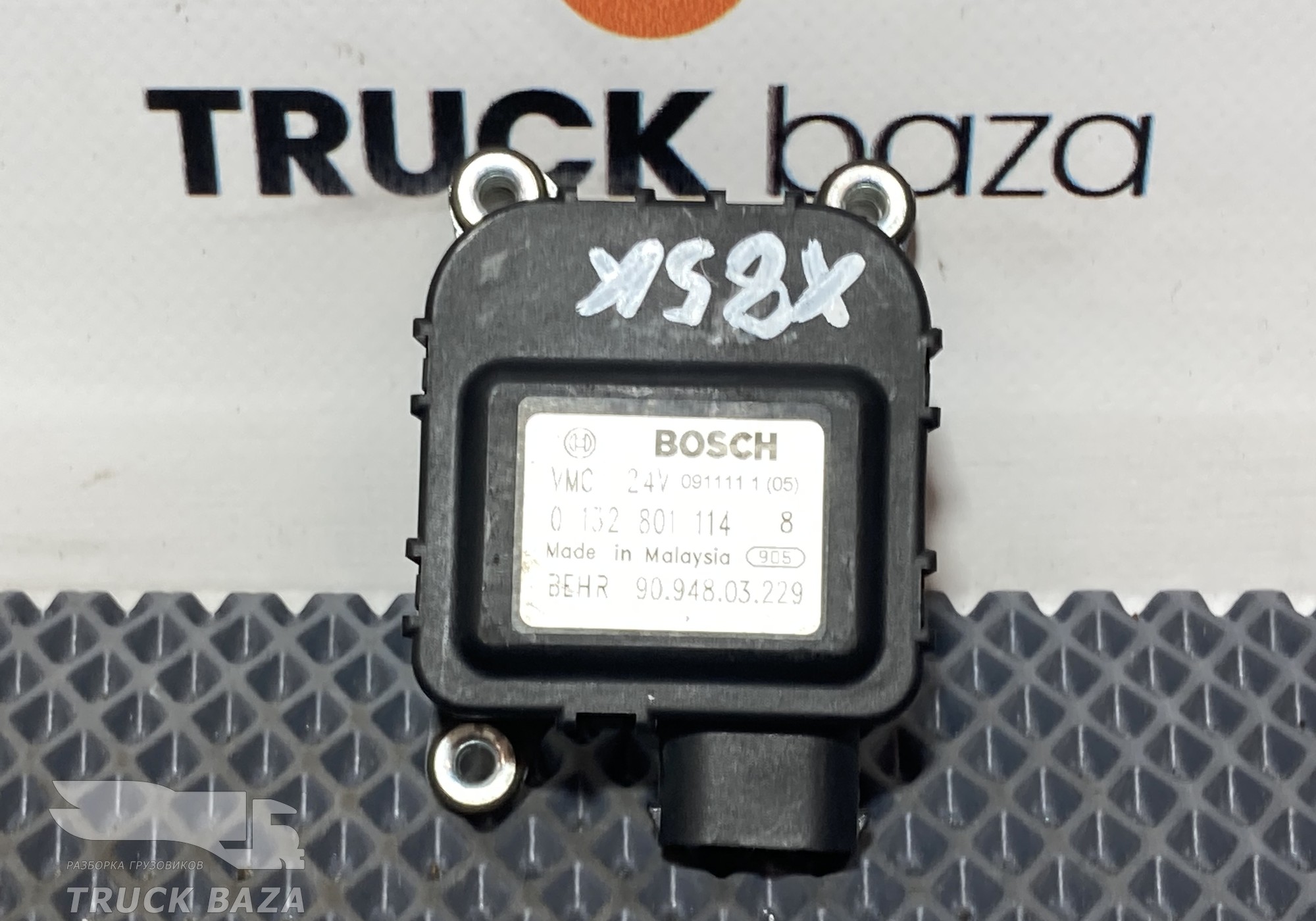 01328011148 Моторчик привода заслонок отопителя для Daf XF105 (с 2005)