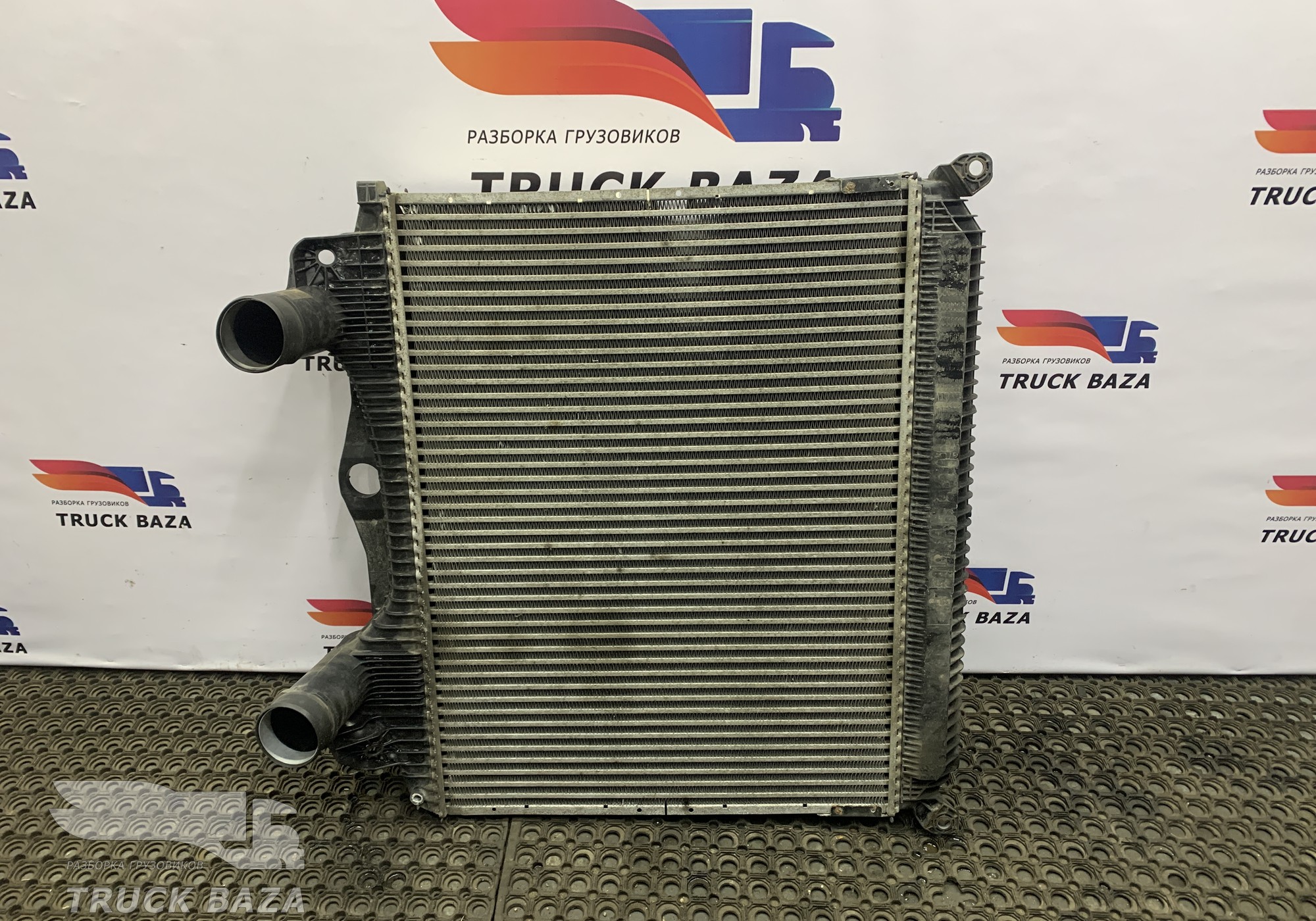 81061300197 Интеркулер