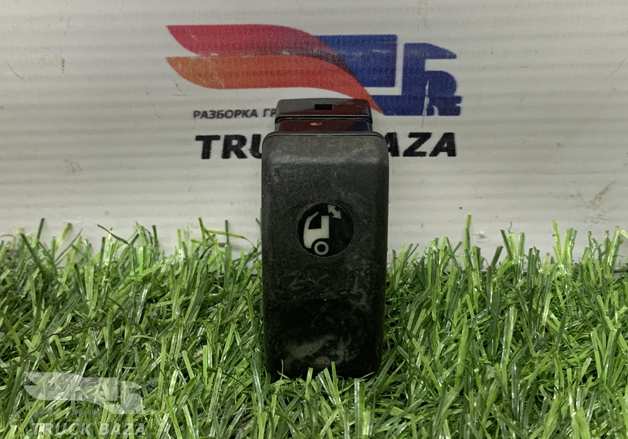 1435596 Кнопка люка