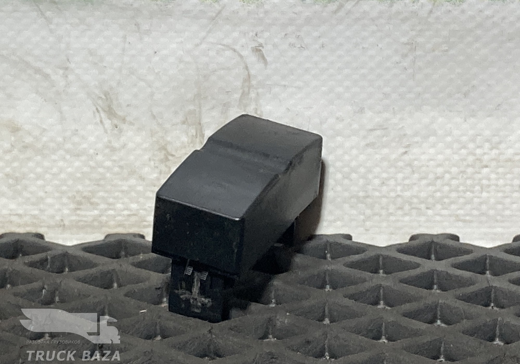81614460051 Заглушка кнопки для Man TGS II (с 2012)