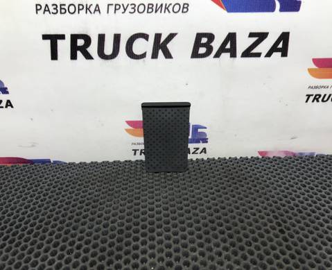 1886313 Коврик на торпедо для Scania