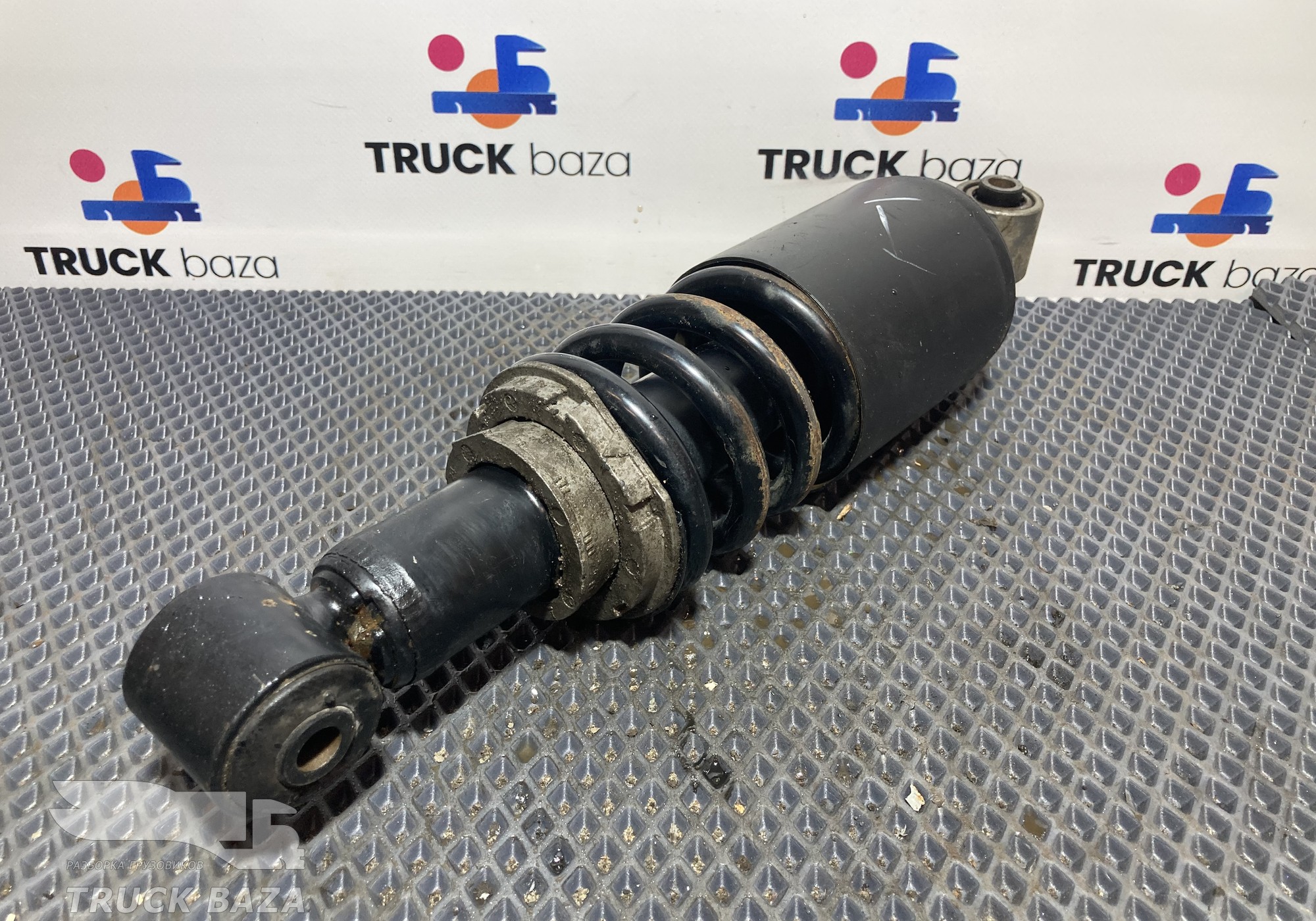 81417226089 Амортизатор подвески кабины задний