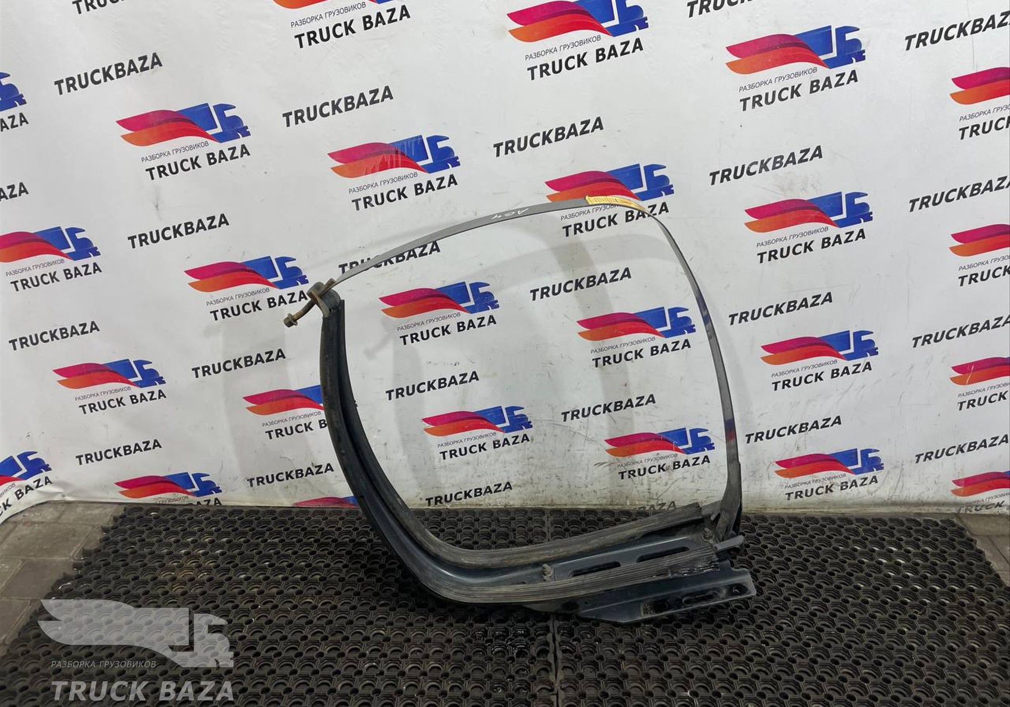 9604752303 Кронштейн топливного бака для Mercedes-Benz Actros New Actros MP4 (с 2011)