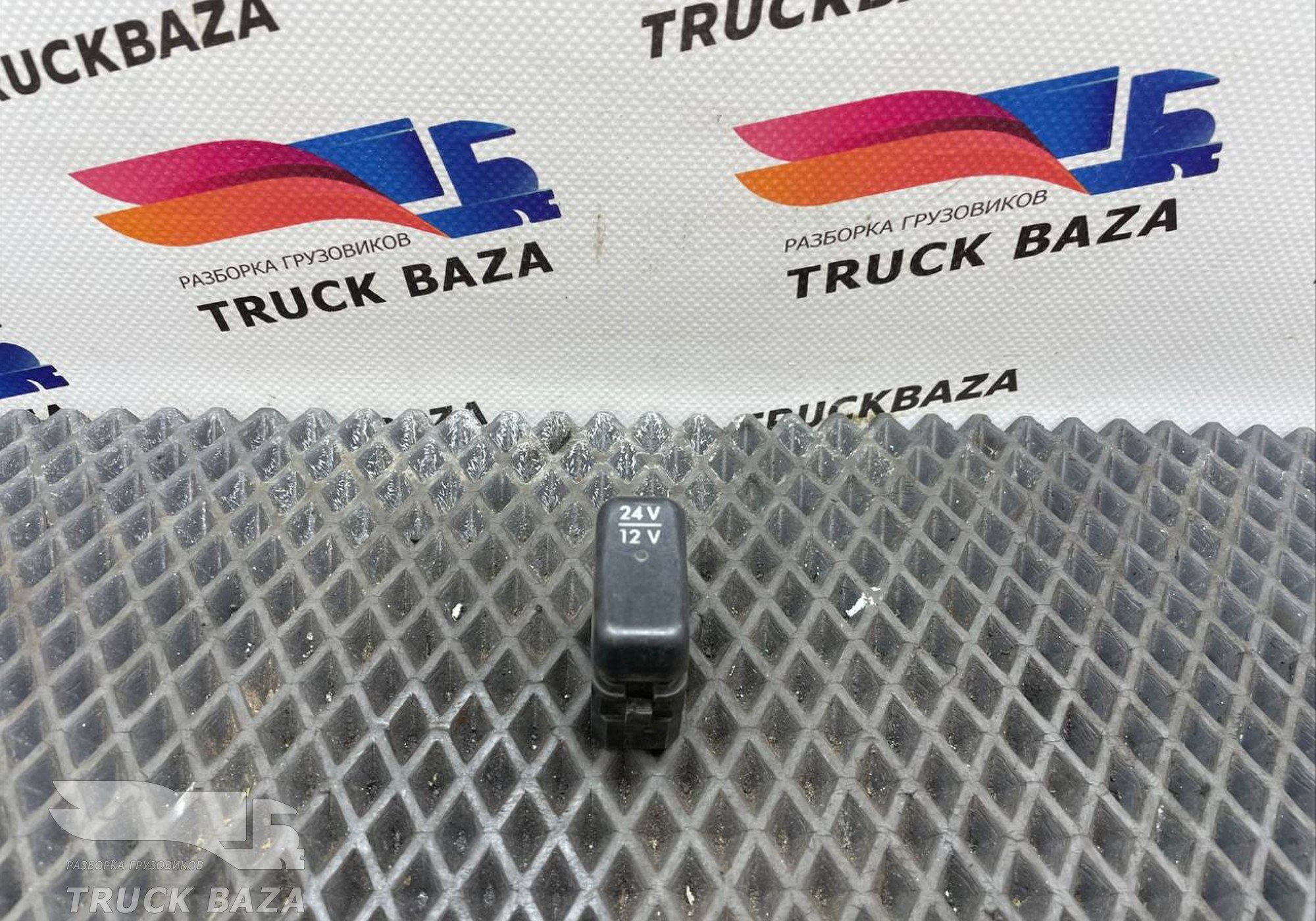 0035459107 Кнопка переключателя напряжения для Mercedes-Benz Axor II (с 2004 по 2010)