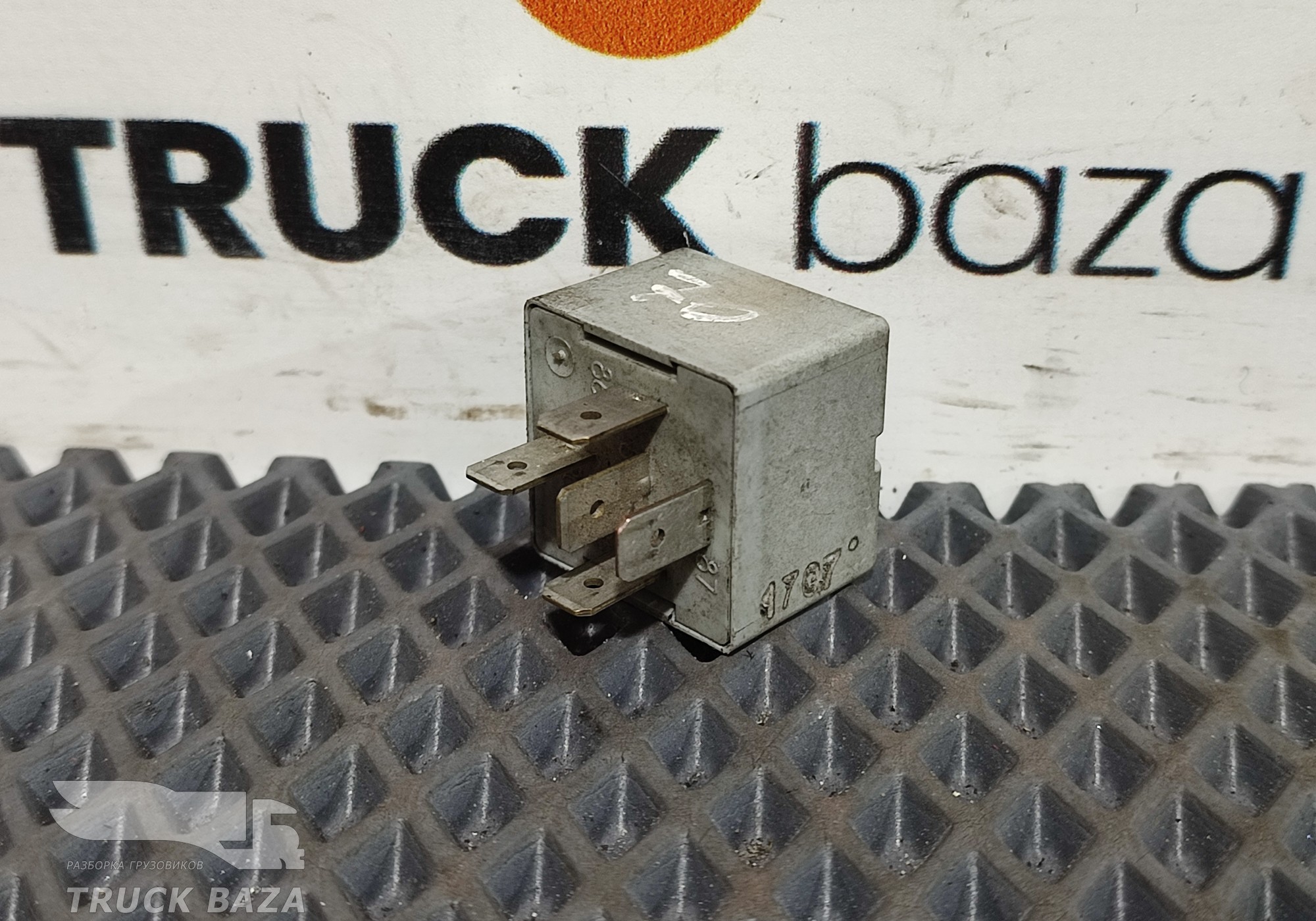 4718222 Реле 24V