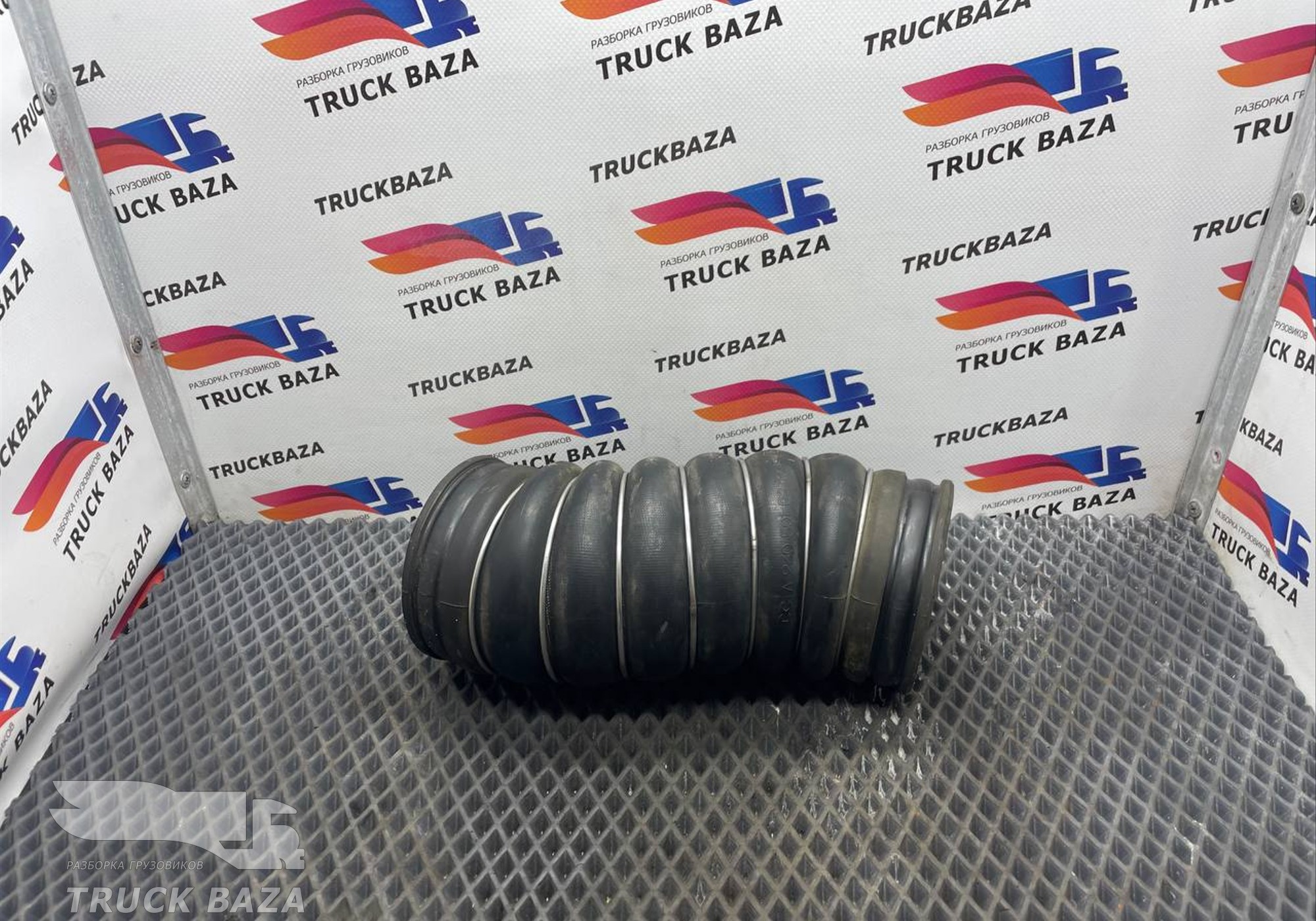 9605010082 Патрубок интеркулера для Mercedes-Benz Actros New Actros MP4 (с 2011)