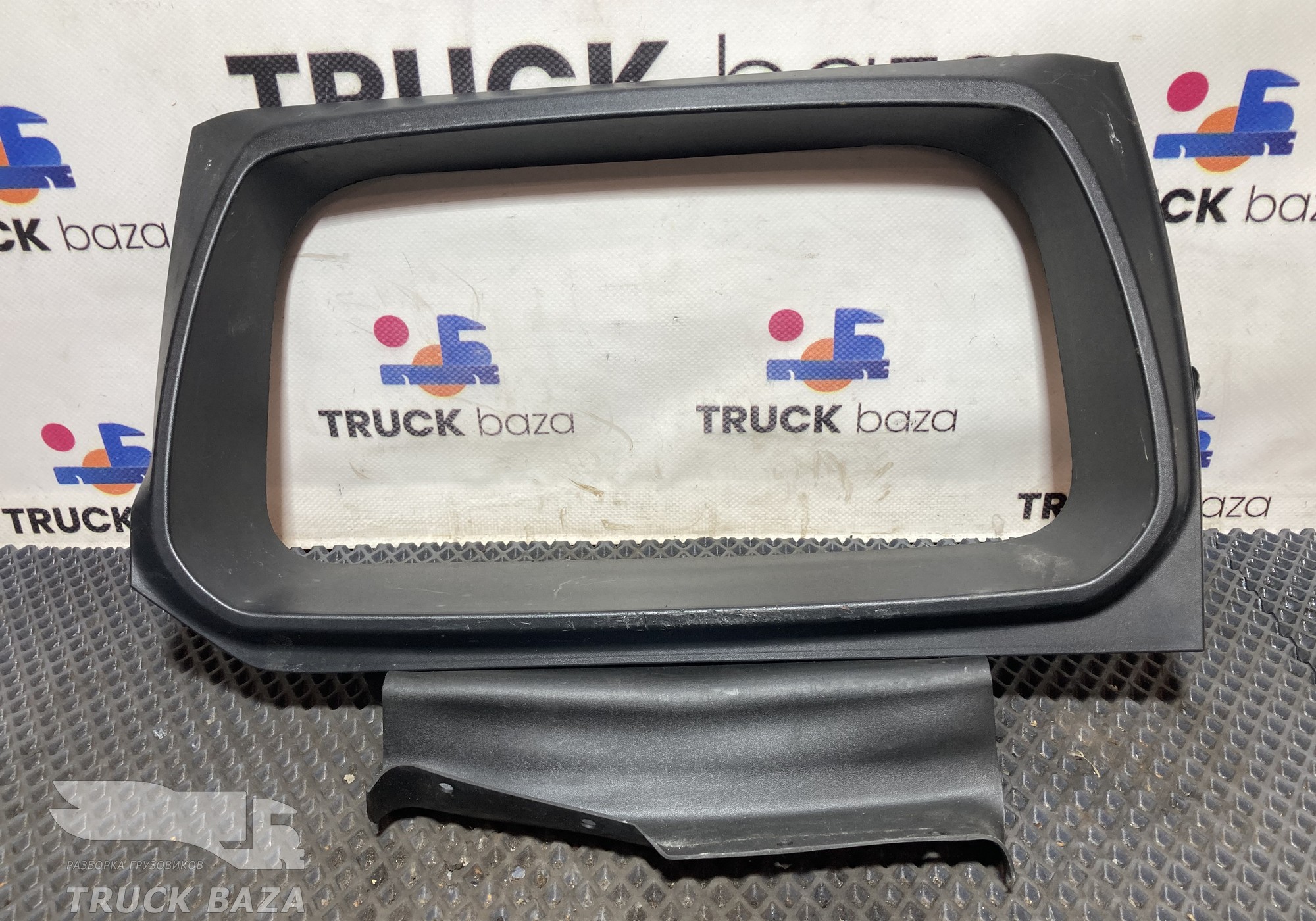 549015325056 Накладка панели приборов для КАМАЗ 54901
