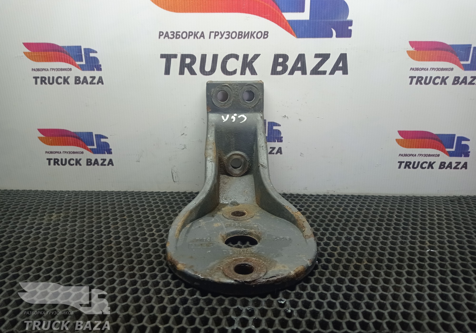3986408 Кронштейн энергоаккумулятора задний для Volvo FH 1 (с 1993 по 2002)