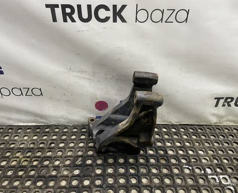 1790202 Кронштейн реактивной тяги правый для Scania