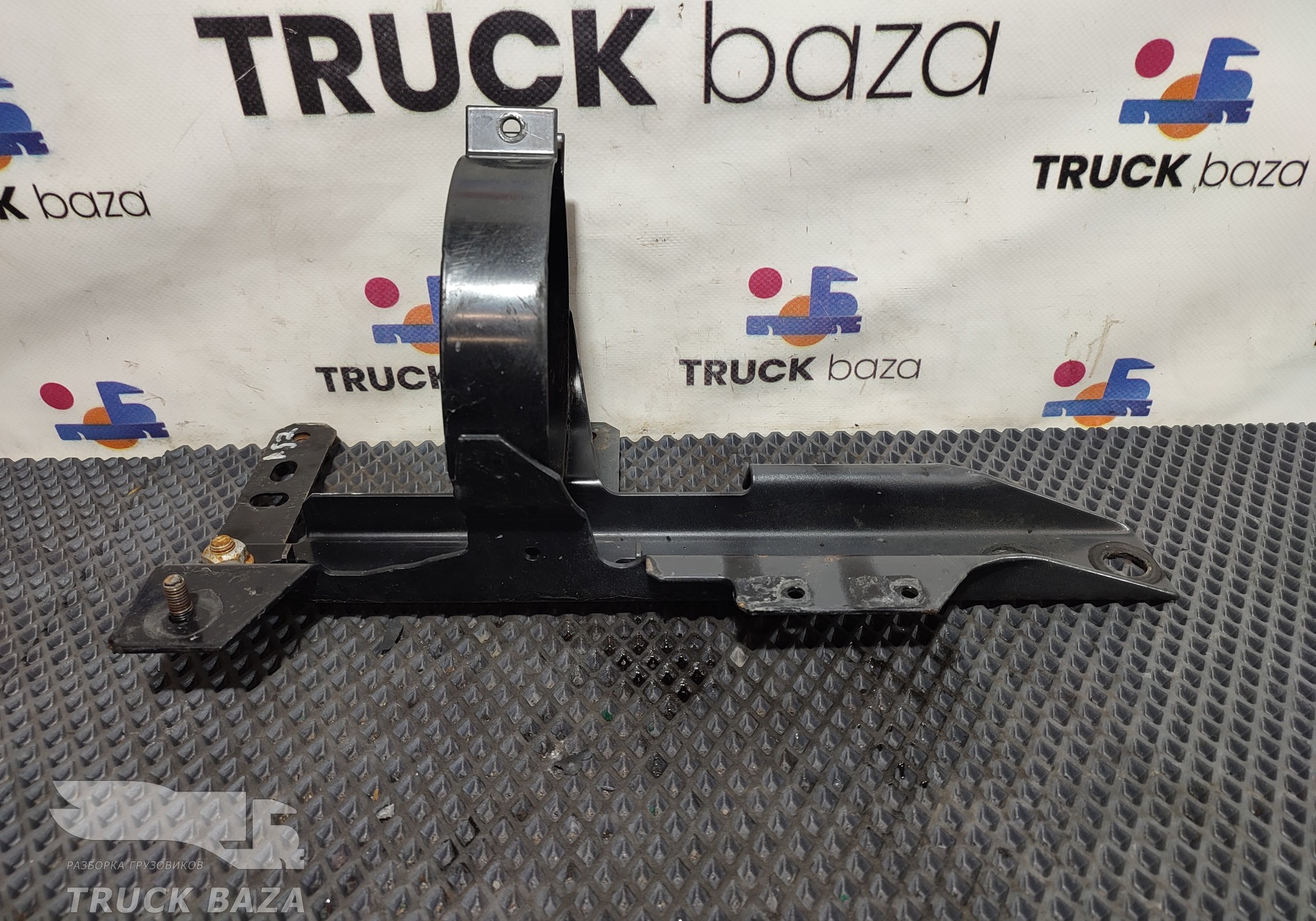 9604607235 Кронштейн бачка ГУРа для Mercedes-Benz Actros New Actros MP4 (с 2011)