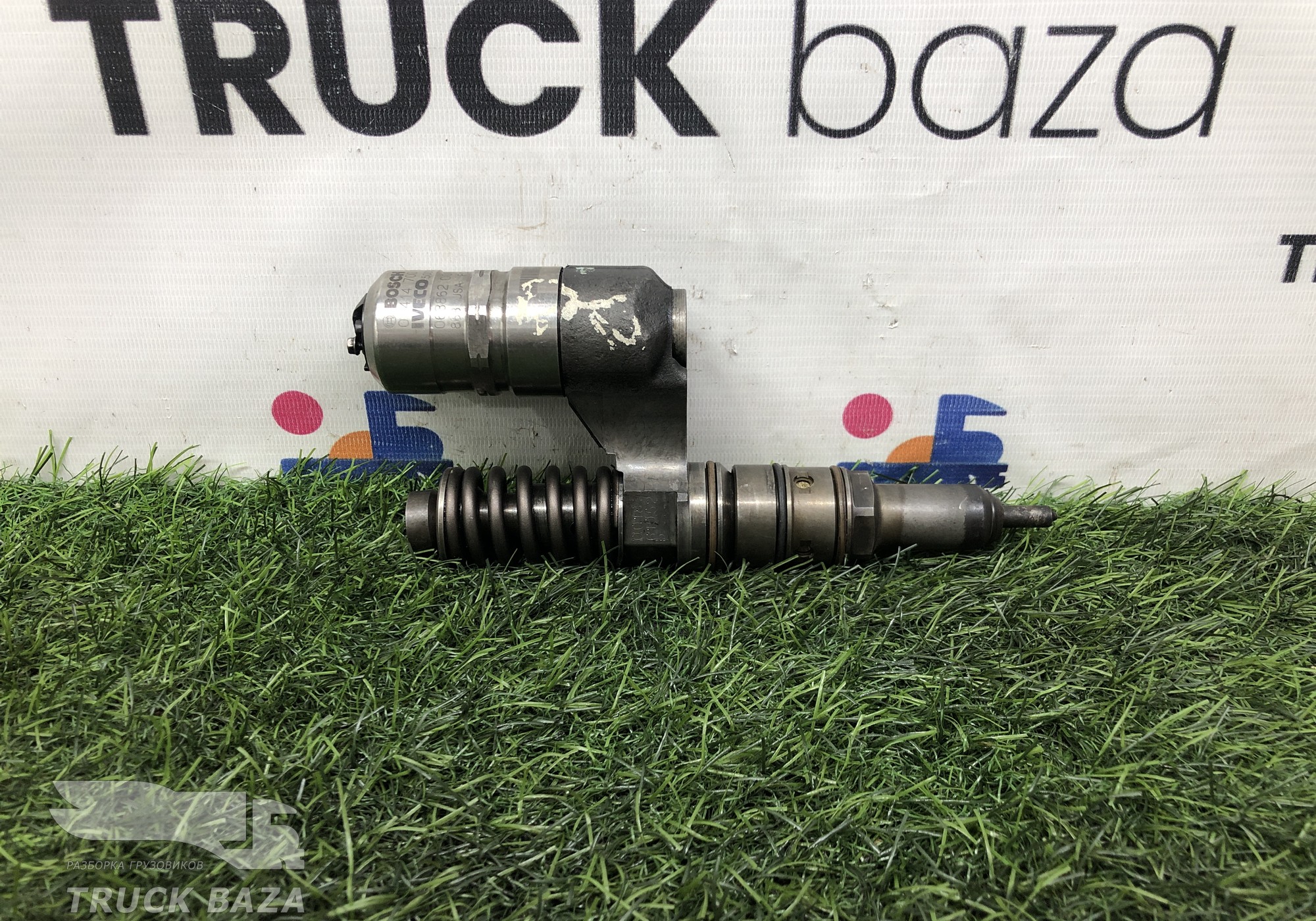 500324435 Форсунка топливная