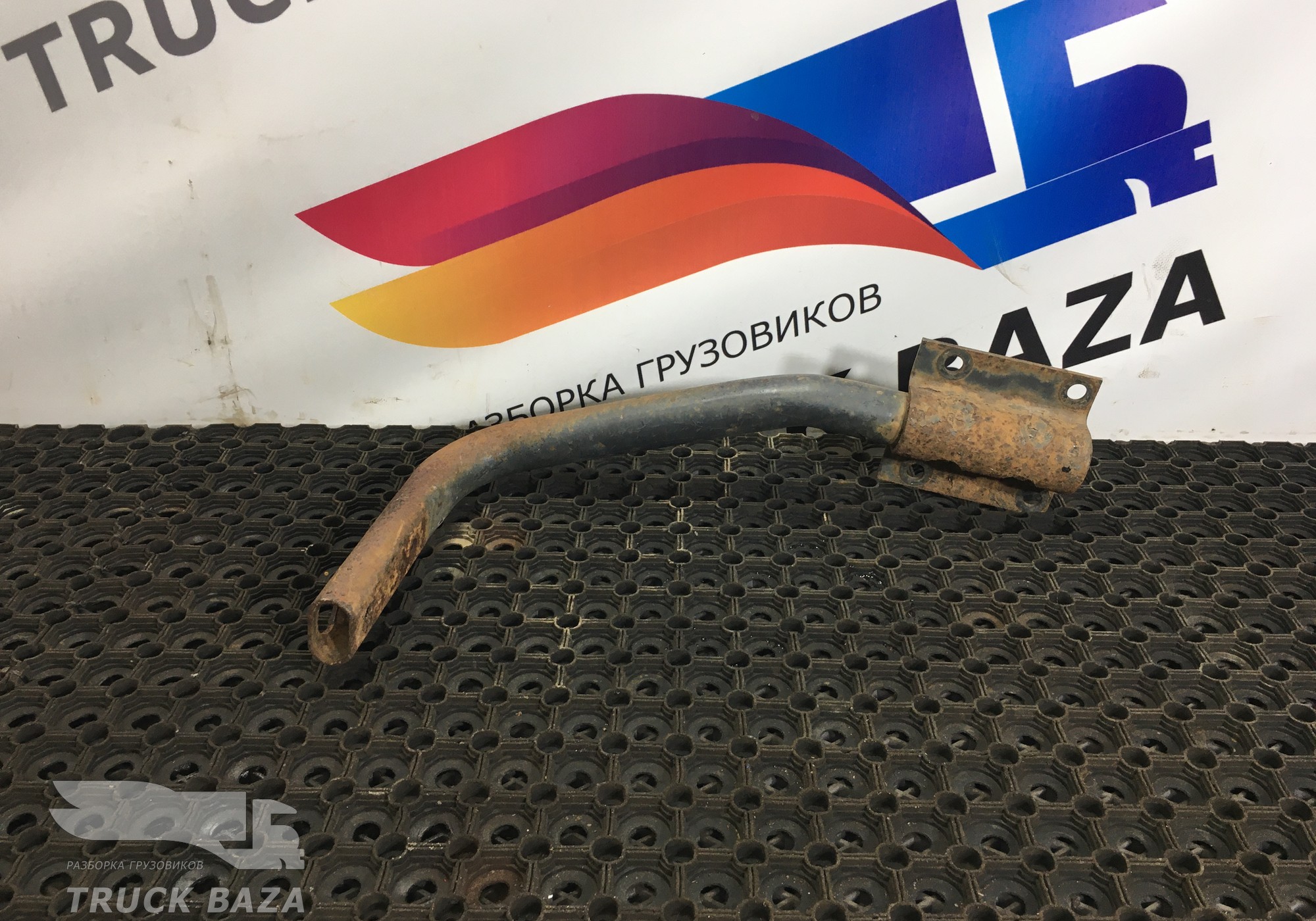 9424901240 Кронштейн выхлопной системы для Mercedes-Benz