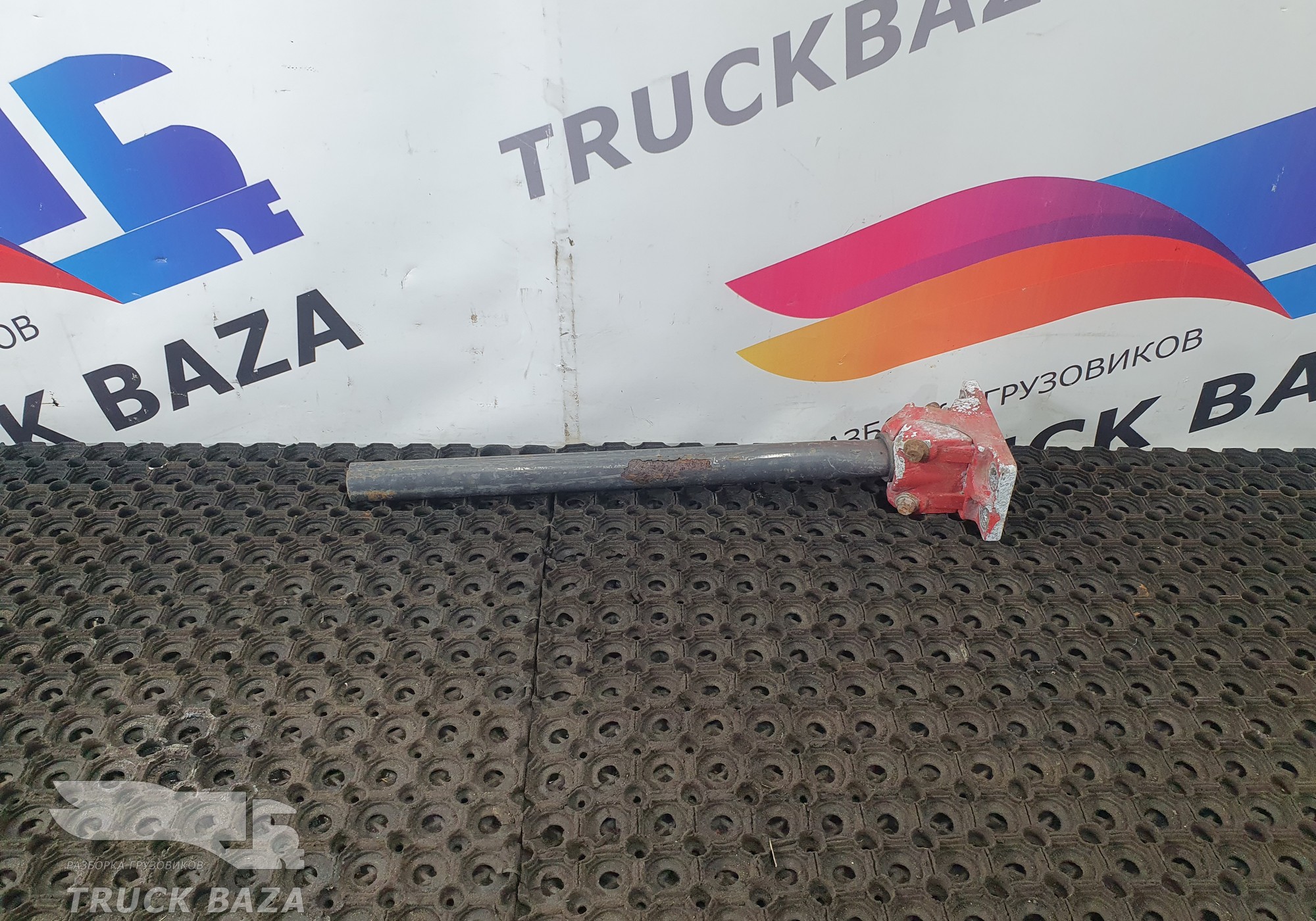 21213202 Кронштейн крыла заднего для Volvo FH