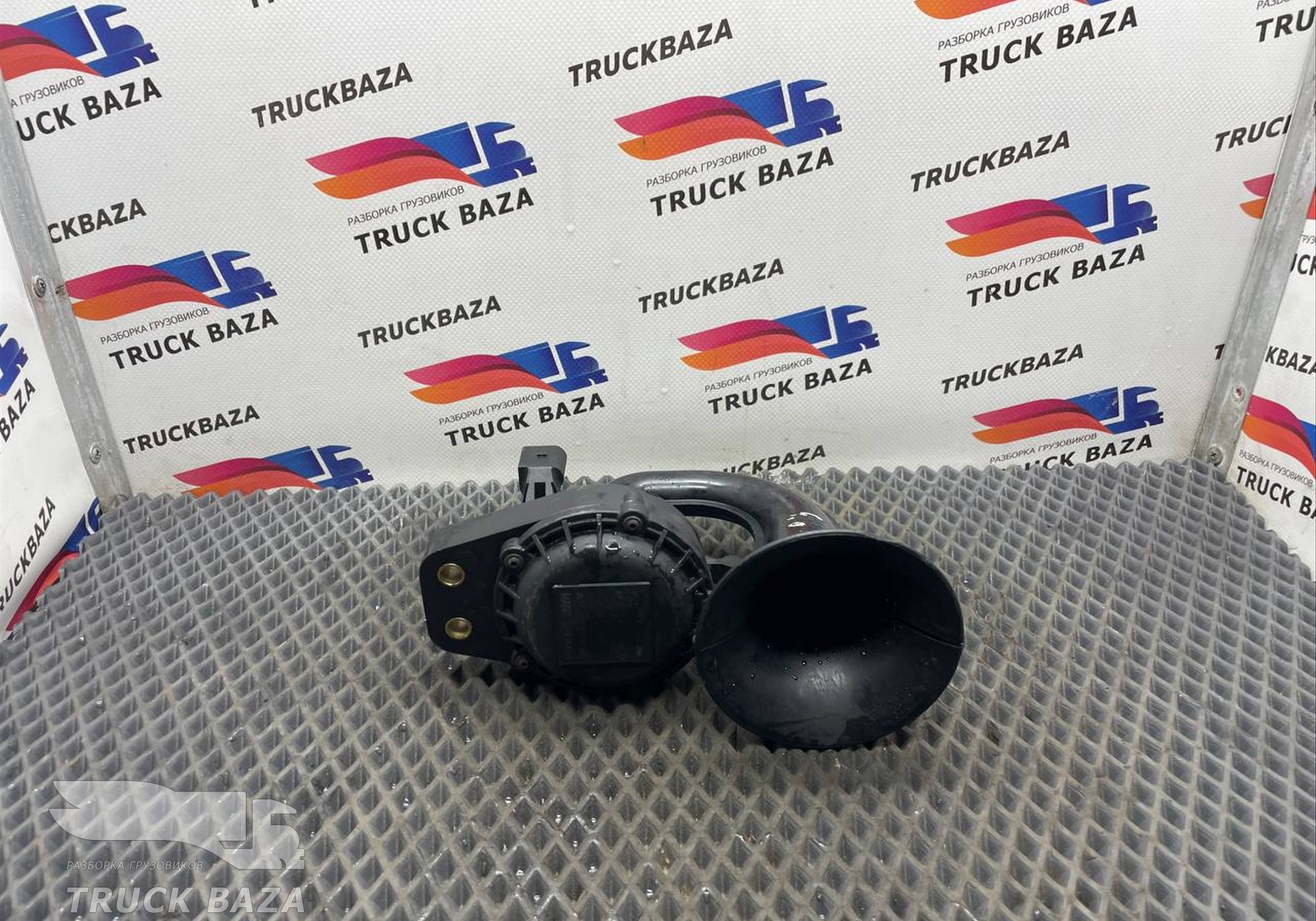 1784586 Сигнал звуковой для Daf XF106 (с 2012)