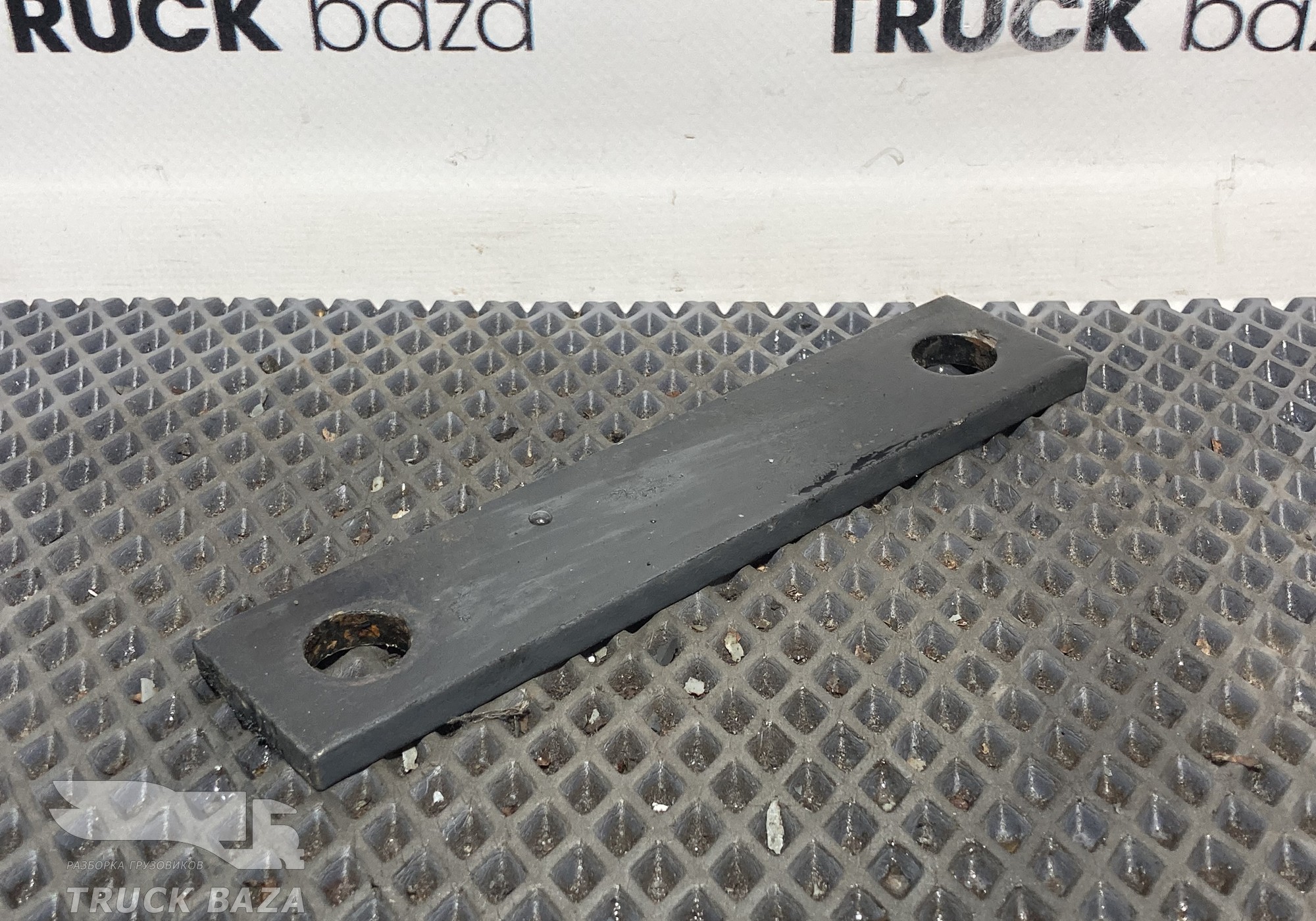 Проставка траверсы для Daf XF105 (с 2006 по 2020)