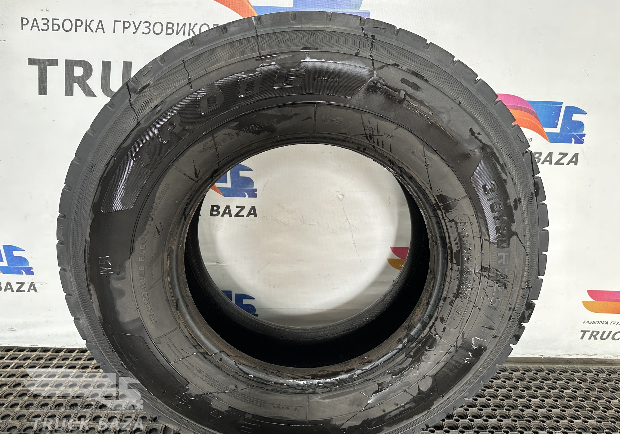 Шина Triangle TRD 06 315/80 R22.5 для Mercedes-Benz Actros - купить б/у за  1500 р.