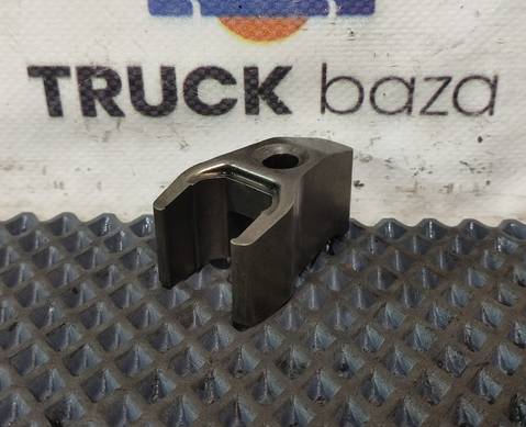 51101040065 Кронштейн форсунки топливной