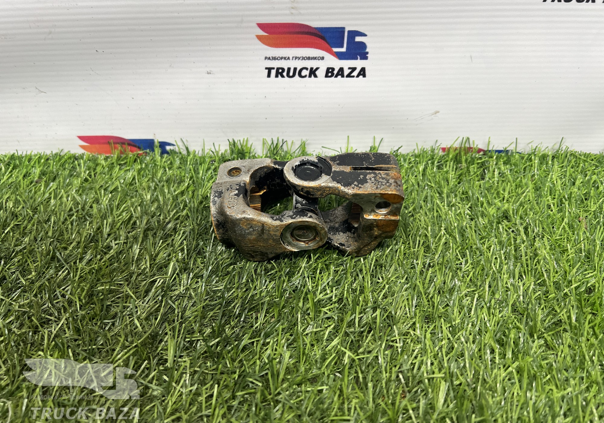 81461226156 Крестовина рулевого кардана