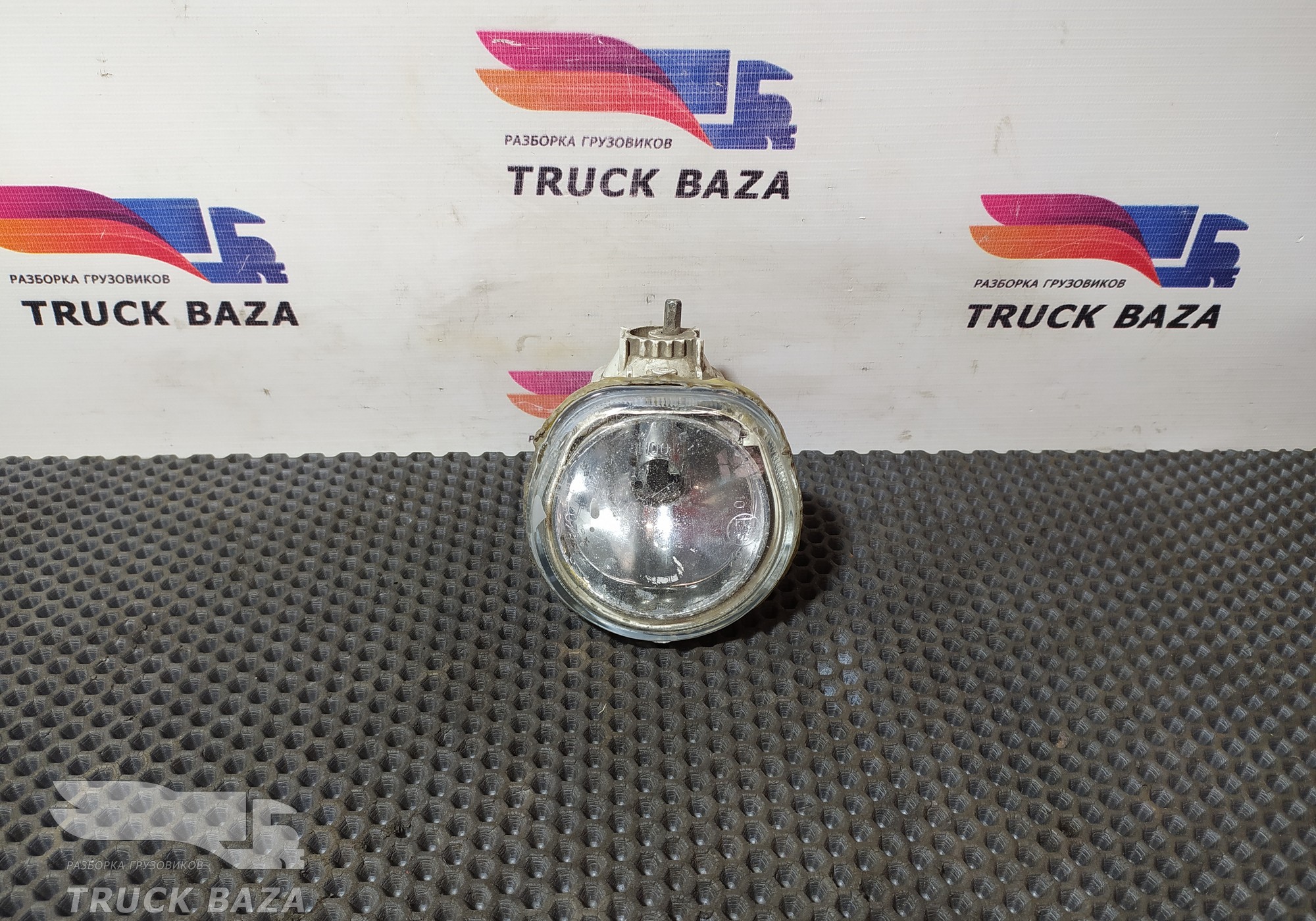 504181095 Фара противотуманная для Iveco Stralis I (с 2002)