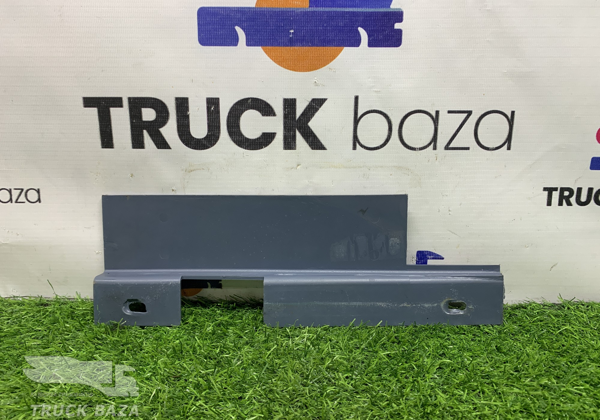 A9736843318 Накладка проводки салона